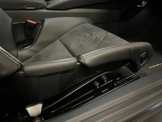 Porsche 718 GTS 4.0 **Vollausstattung-Keramik-Burmester** Ansicht 20