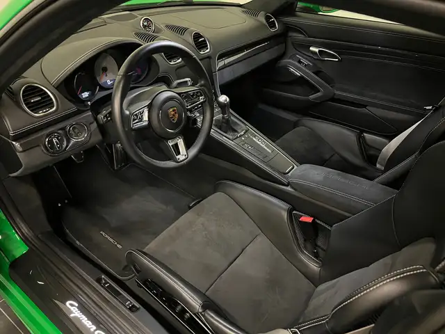 Porsche 718 GTS 4.0 **Vollausstattung-Keramik-Burmester** Ansicht 17