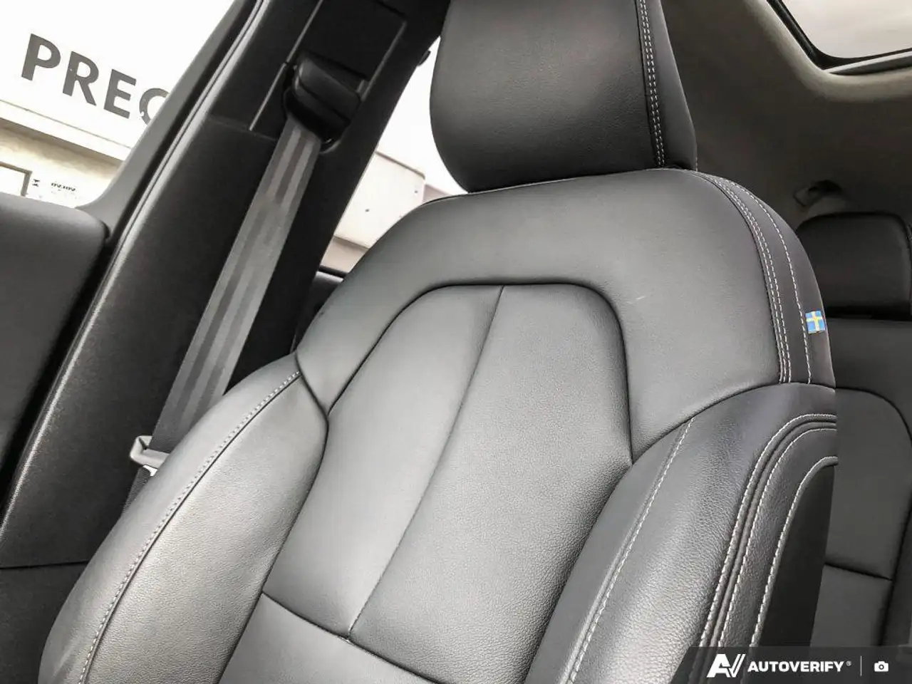 Volvo XC40 снимка Volvo XC40