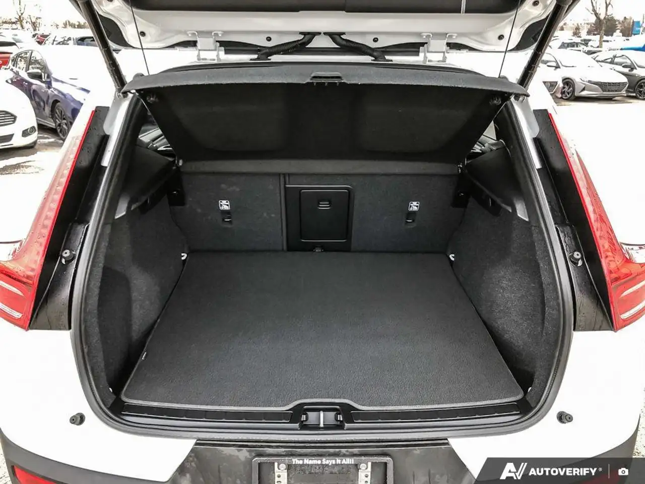 Volvo XC40 снимка Volvo XC40