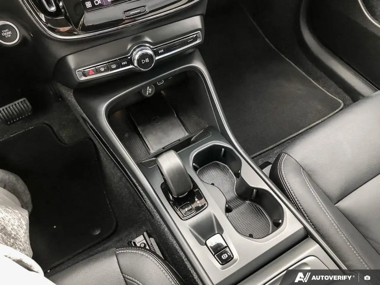 Volvo XC40 снимка Volvo XC40