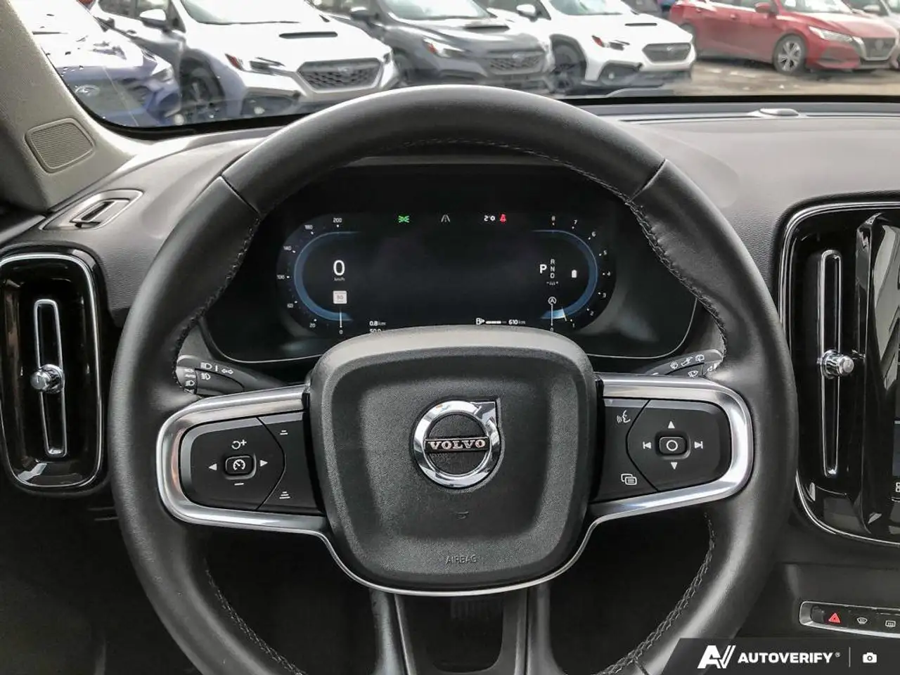 Volvo XC40 снимка Volvo XC40