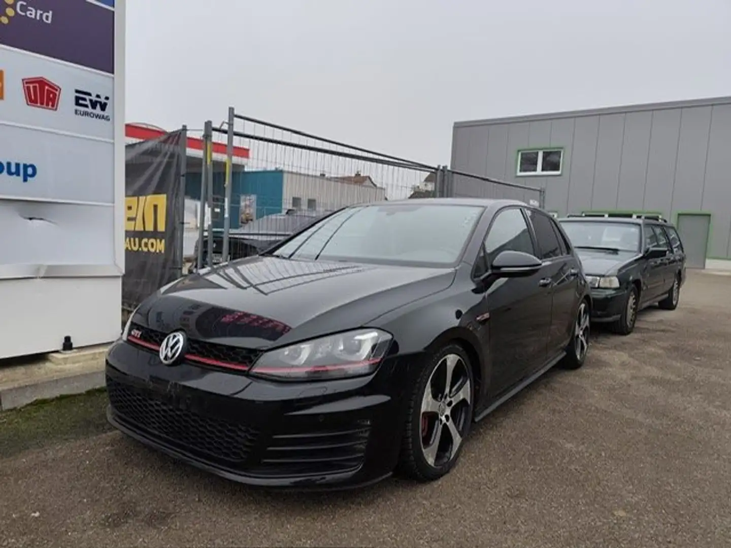 Volkswagen Golf GTI GTI Performance BMT / 6-Gang / SHZ / 8-Fach Schwarz - 2