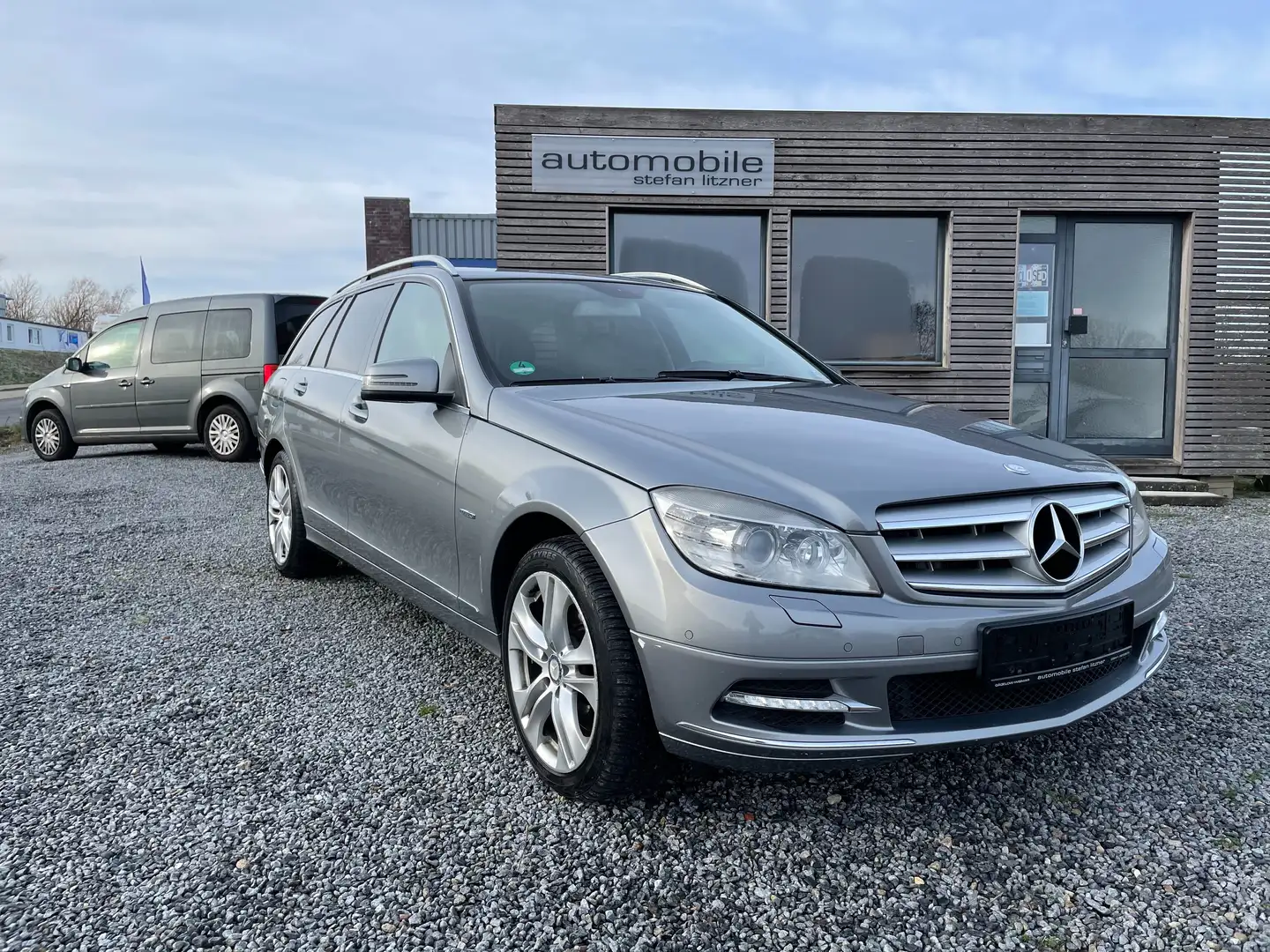 Mercedes-Benz C 350 T CDI BlueEfficiency C -Klasse T-Modell (BM 204) Silber - 1