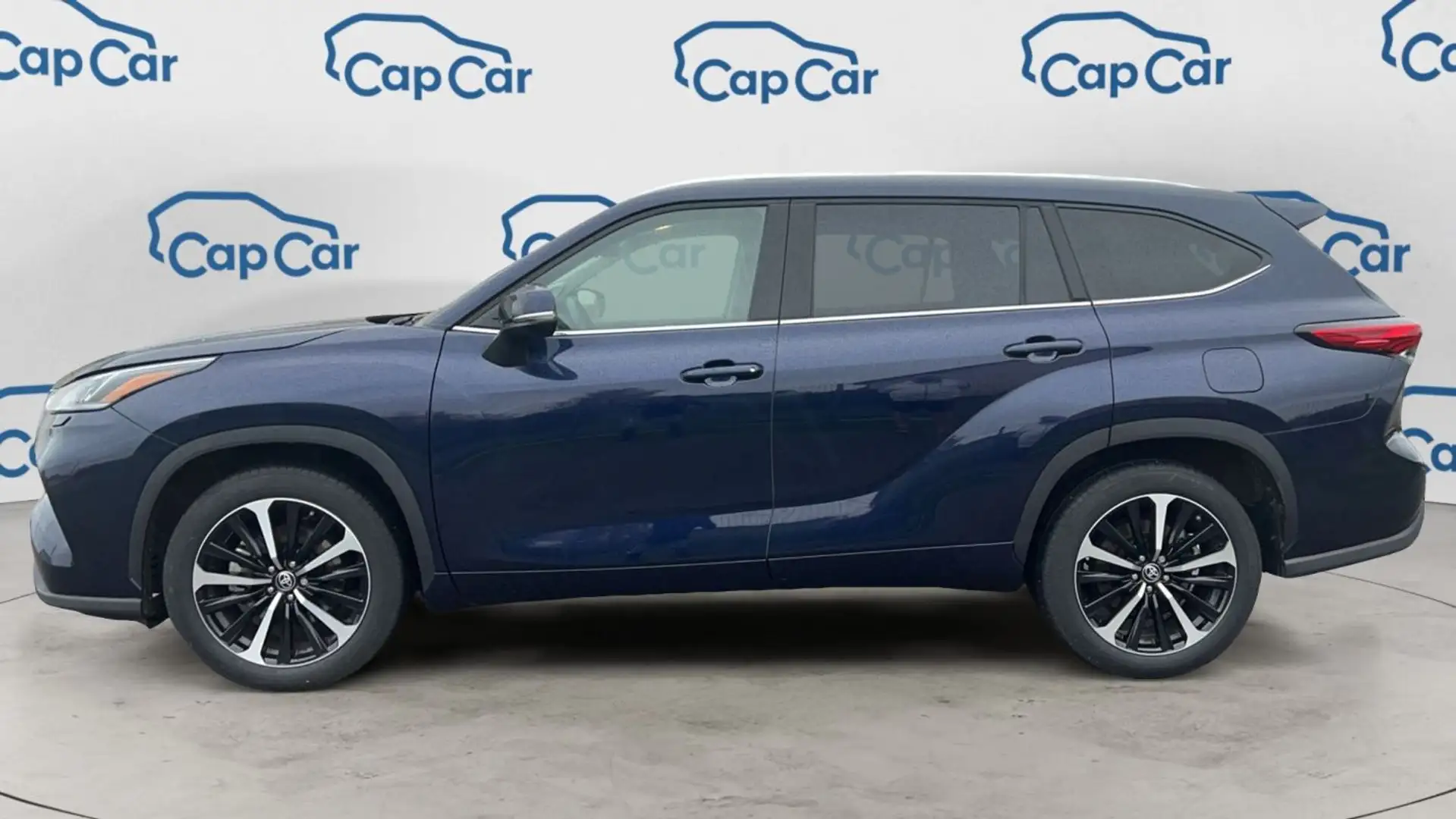 Toyota Highlander 2.5 VVTi 248 Hybrid 4WD-i CVT Lounge - 2