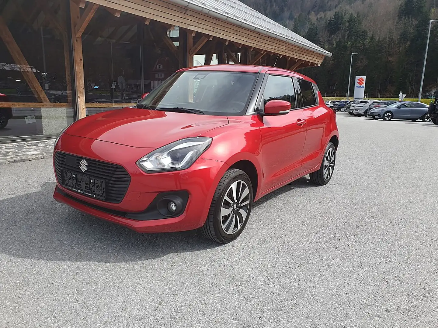 Suzuki Swift 1,2 DualJet SHVS Allgrip Flash Rot - 1