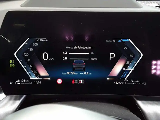 BMW X1 view 11