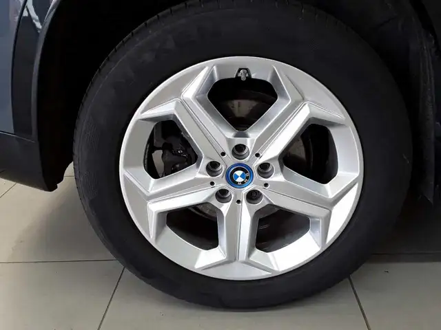 BMW X1 view 21