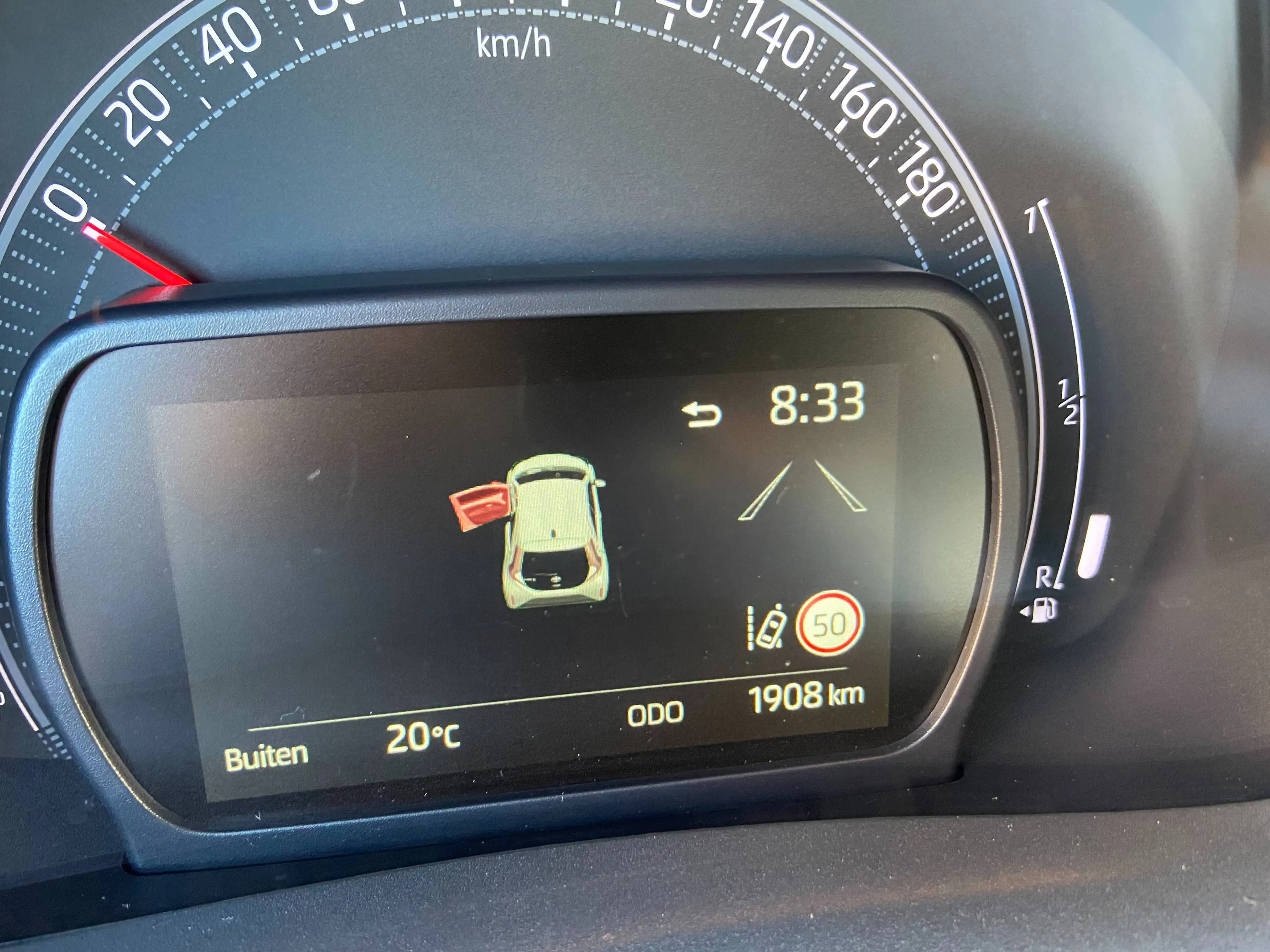 Toyota Aygo X 1.0 AIRCO CAMERA CRUISE CARPLAY TREKHAAK — photo 7