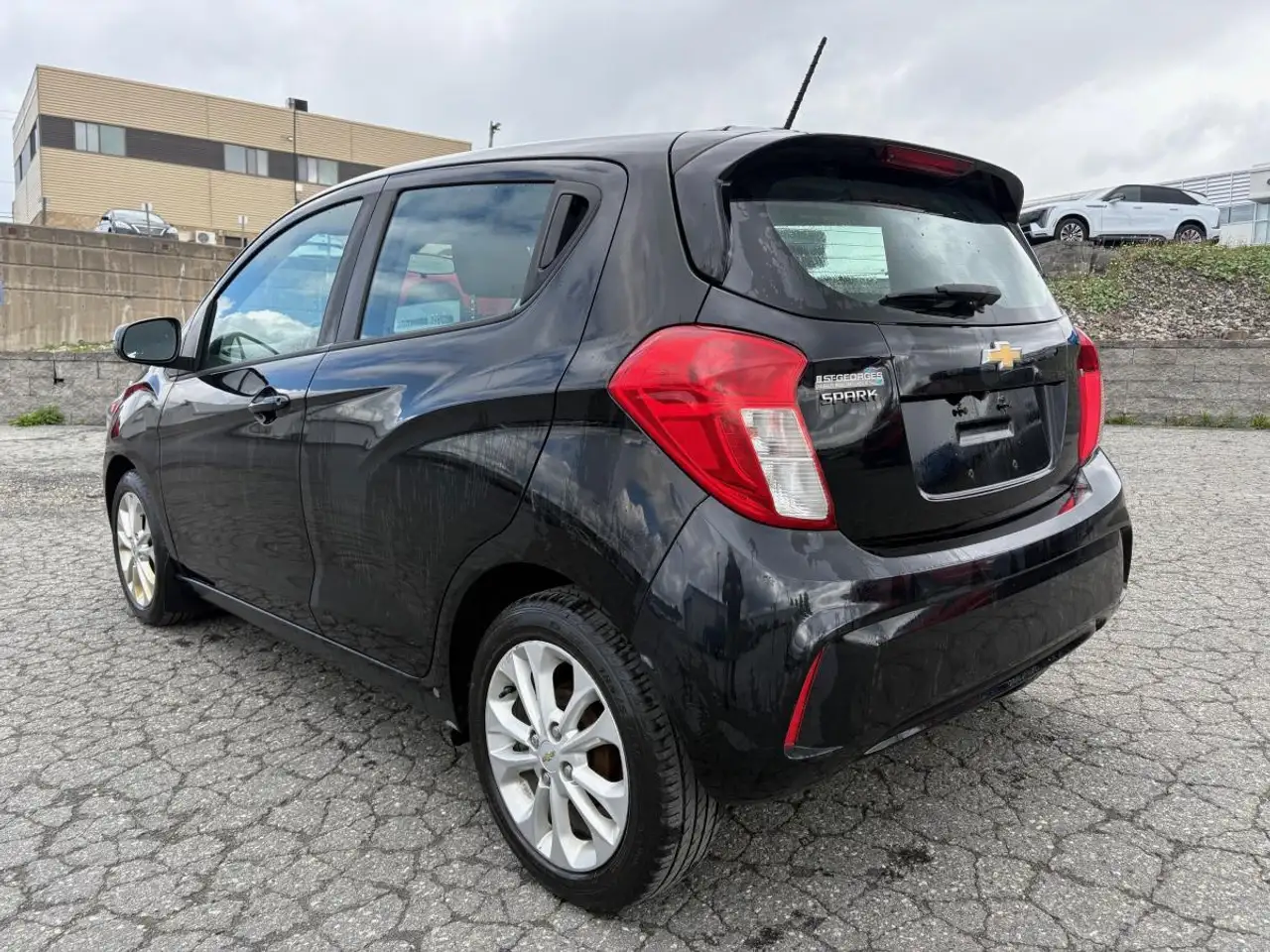 Chevrolet Spark снимка Chevrolet Spark