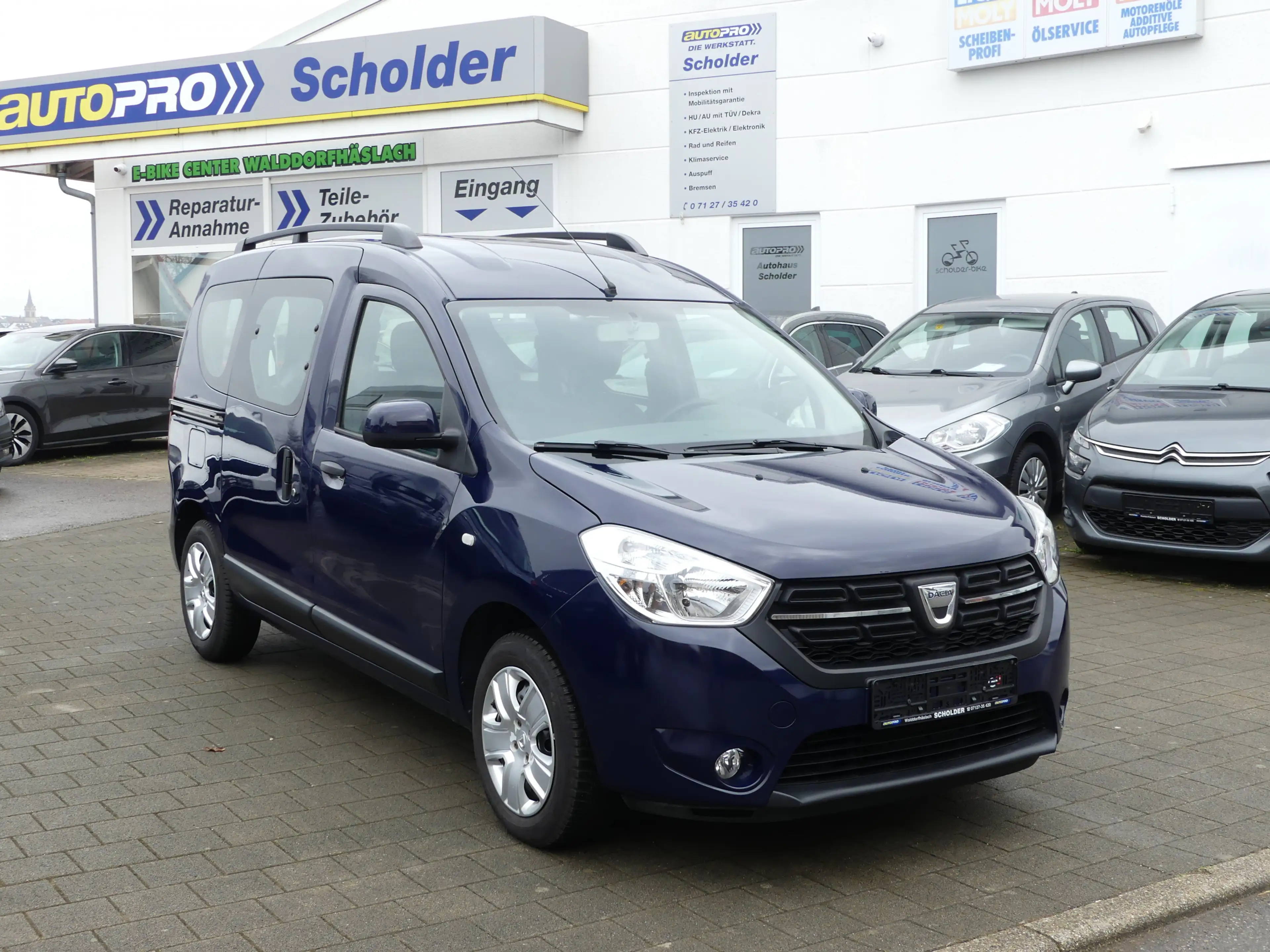 Dacia Dokker Laureate | BLUETOOTH | SHZ | AHK