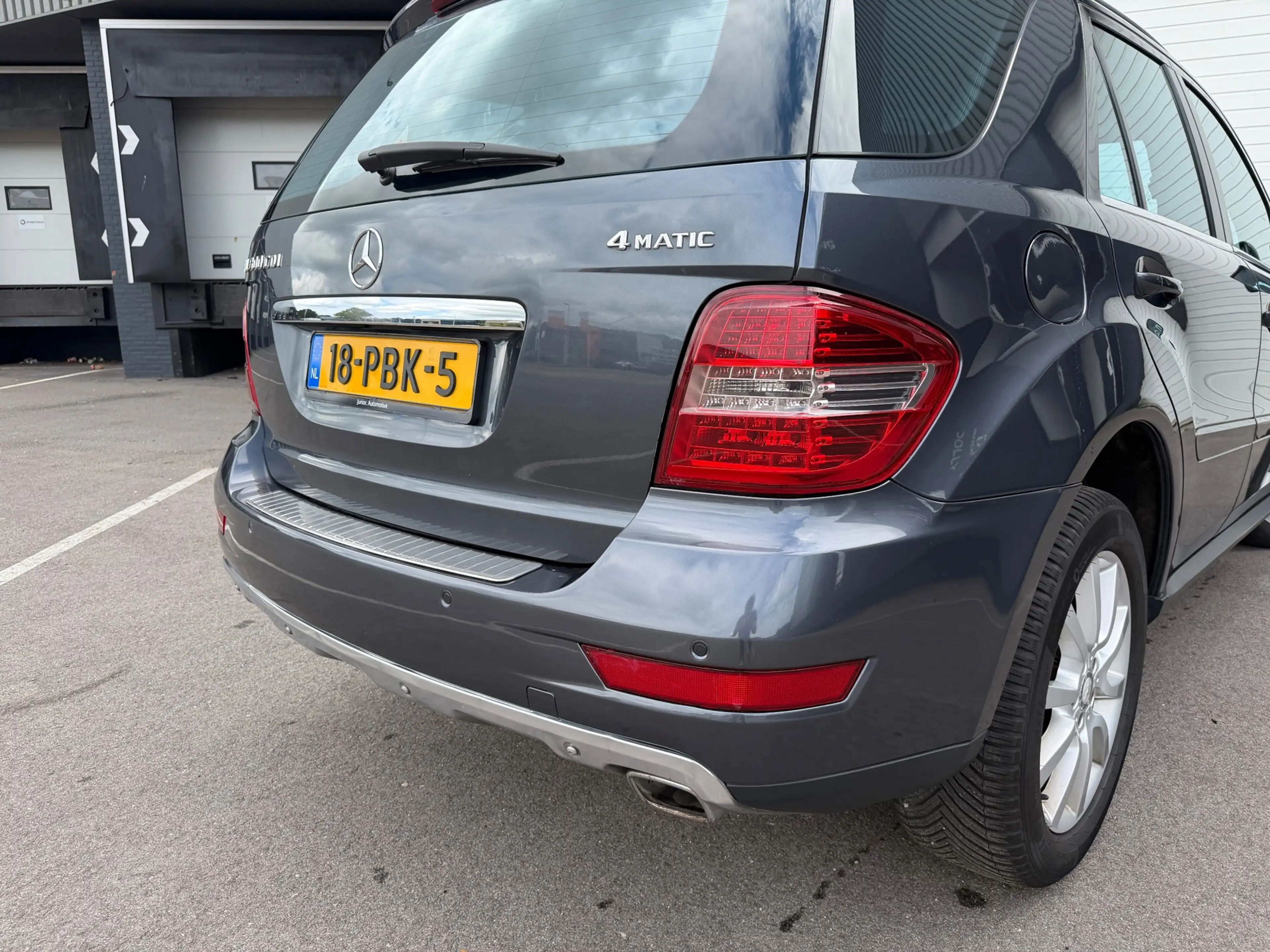 Mercedes-Benz ML 300 M-klasse CDI BlueEFFICIENCY DEALERONDERHOUDEN/LEDE — photo 10