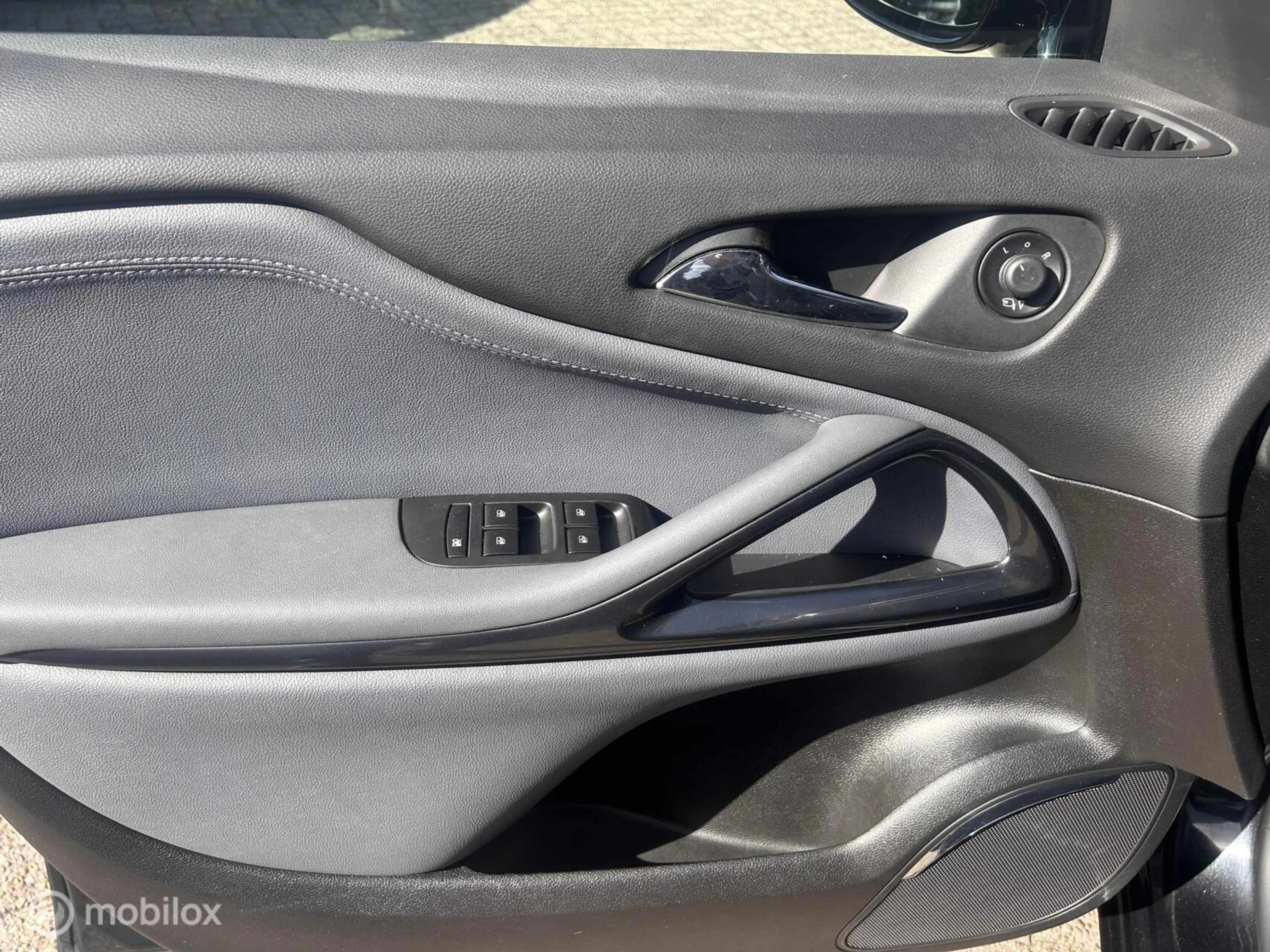 Opel Zafira Tourer 1.6 170 PK Automaat Unieke Auto ! — photo 21