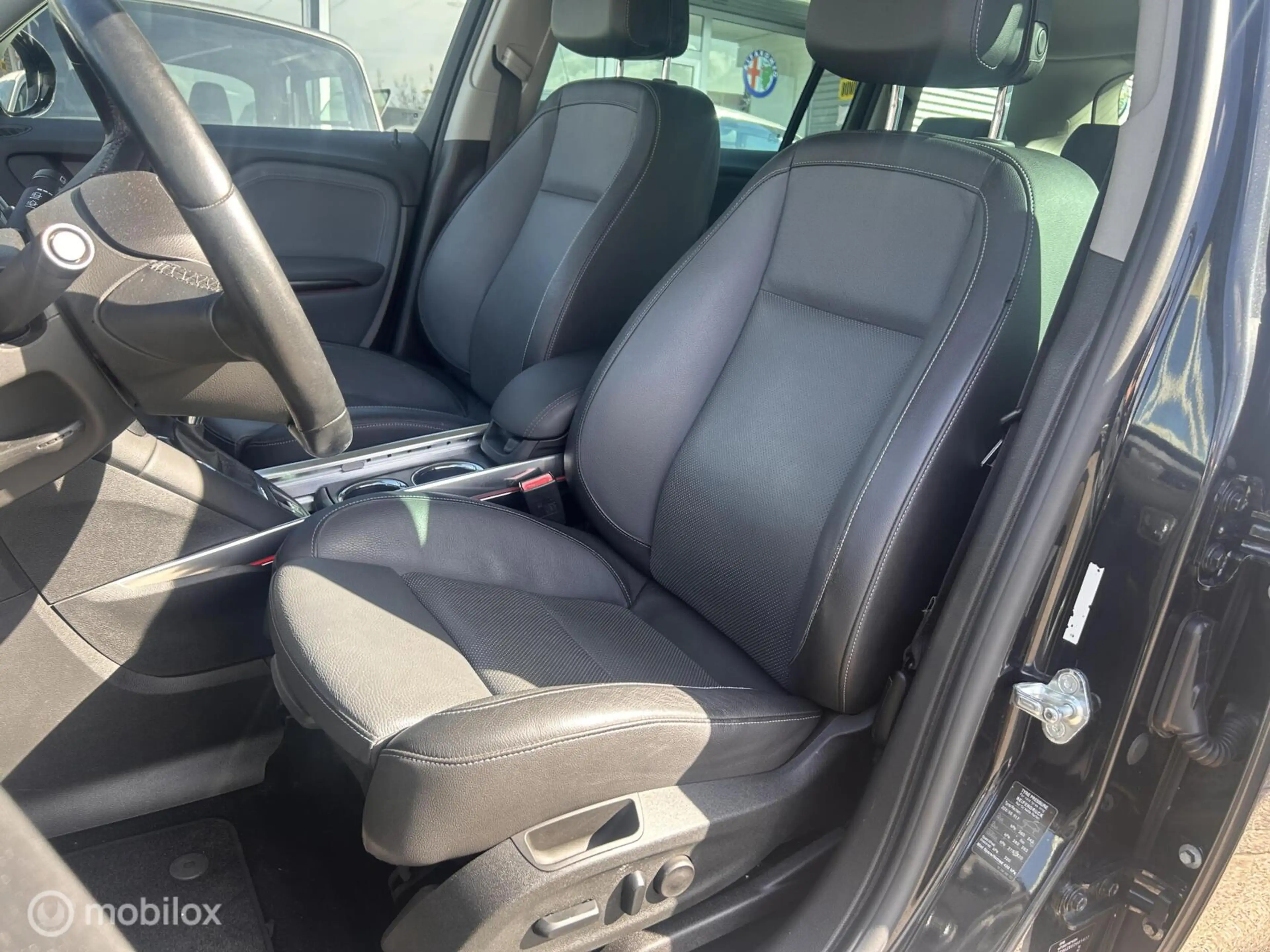 Opel Zafira Tourer 1.6 170 PK Automaat Unieke Auto ! — photo 20