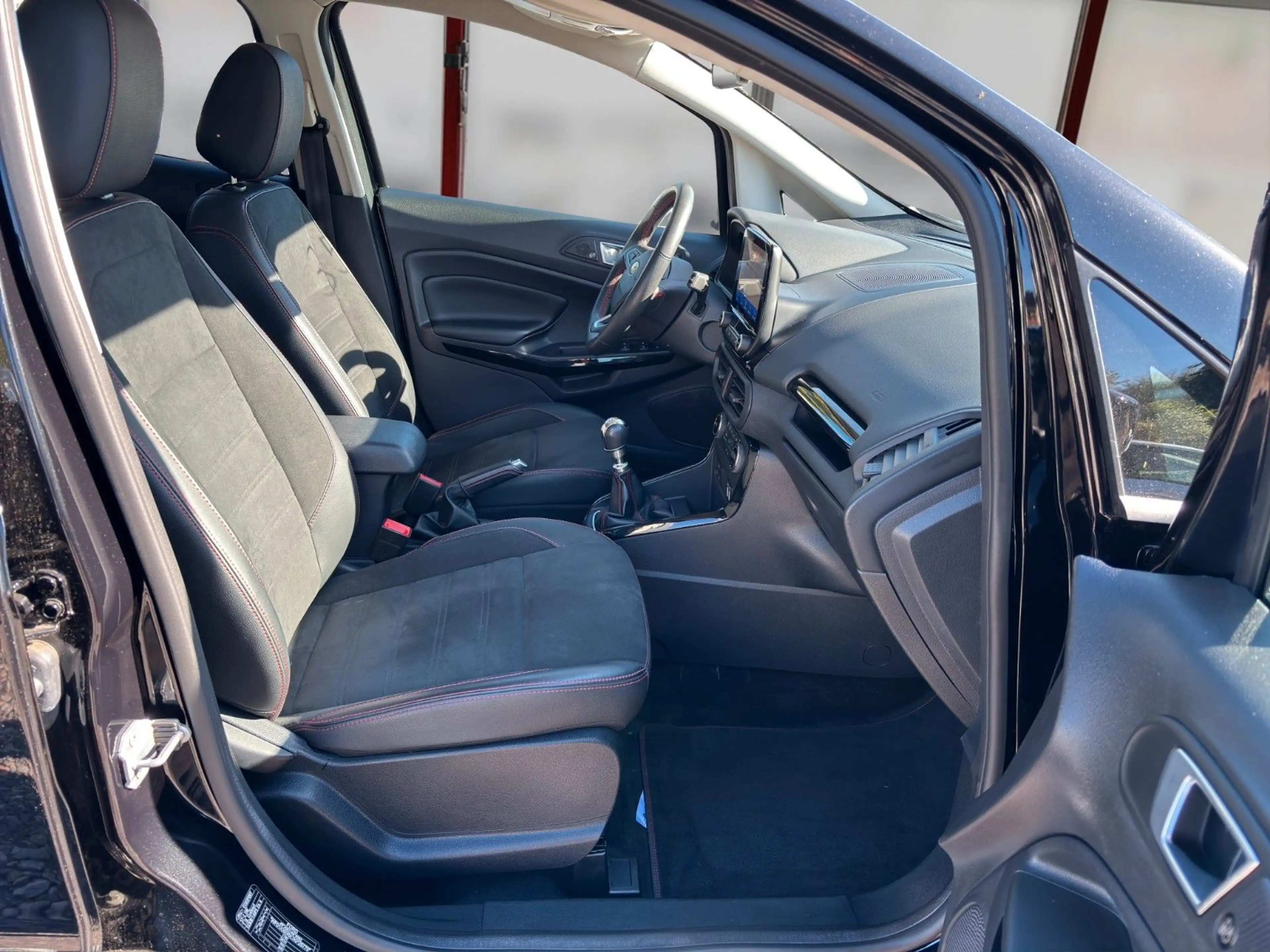 Ford EcoSport NUR 16.172 KM | ST-LINE | 140 PS — photo 9