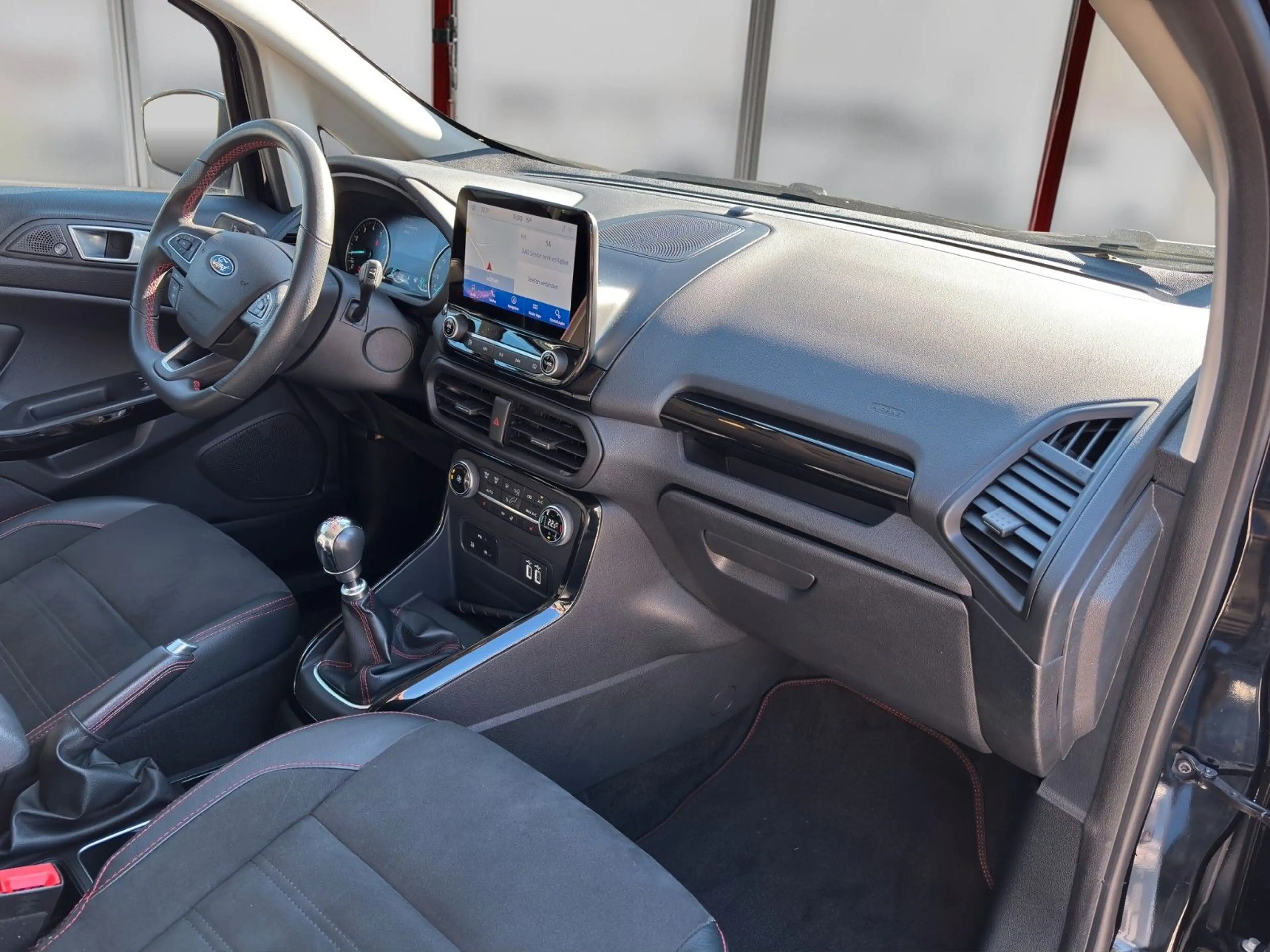 Ford EcoSport NUR 16.172 KM | ST-LINE | 140 PS — photo 10