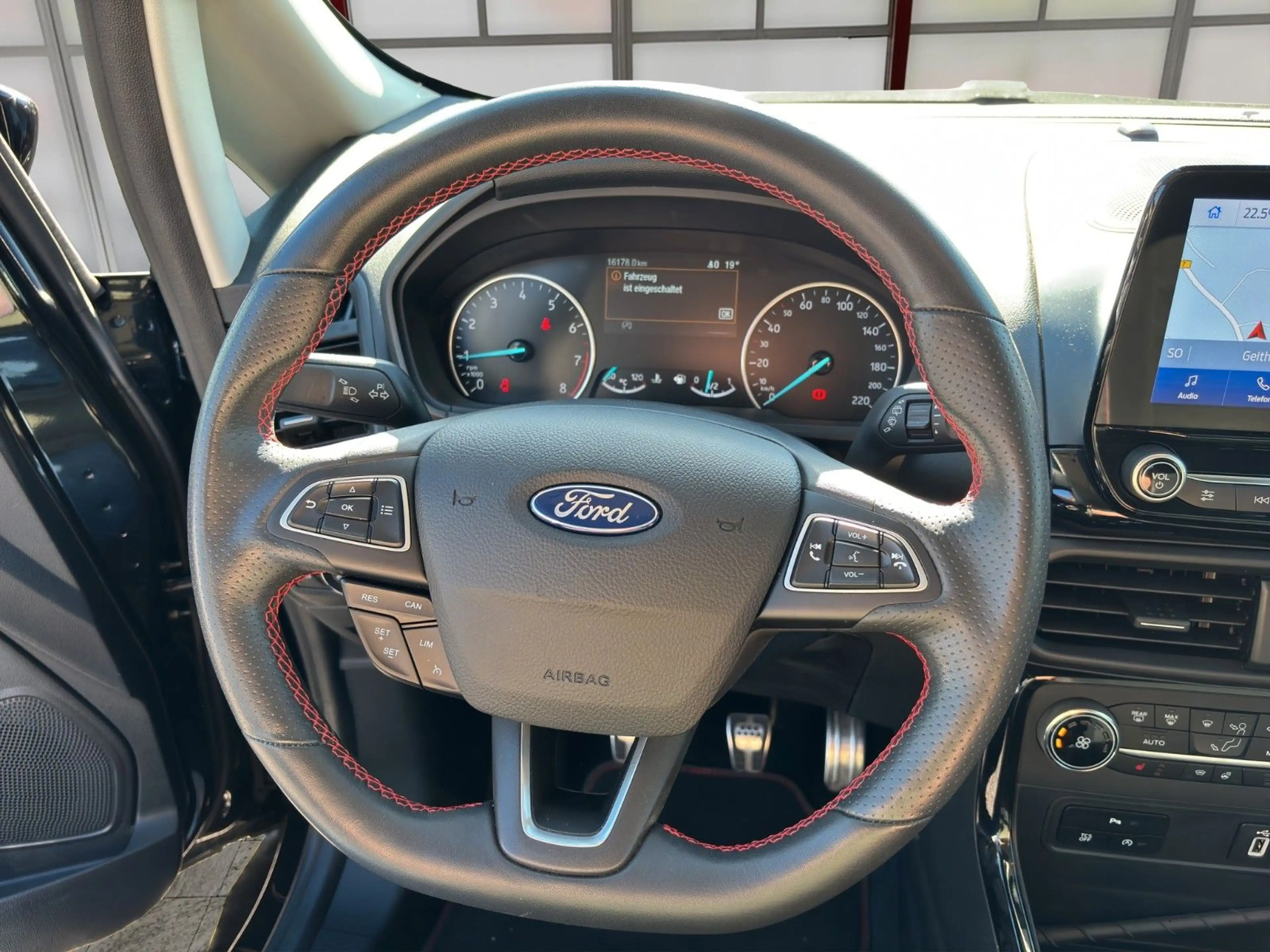 Ford EcoSport NUR 16.172 KM | ST-LINE | 140 PS — photo 17