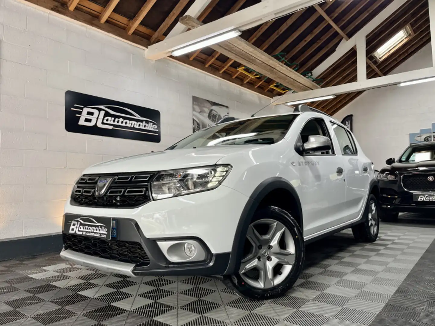 Dacia Sandero 0.9 ECO-G 90CH STEPWAY Blanc - 1