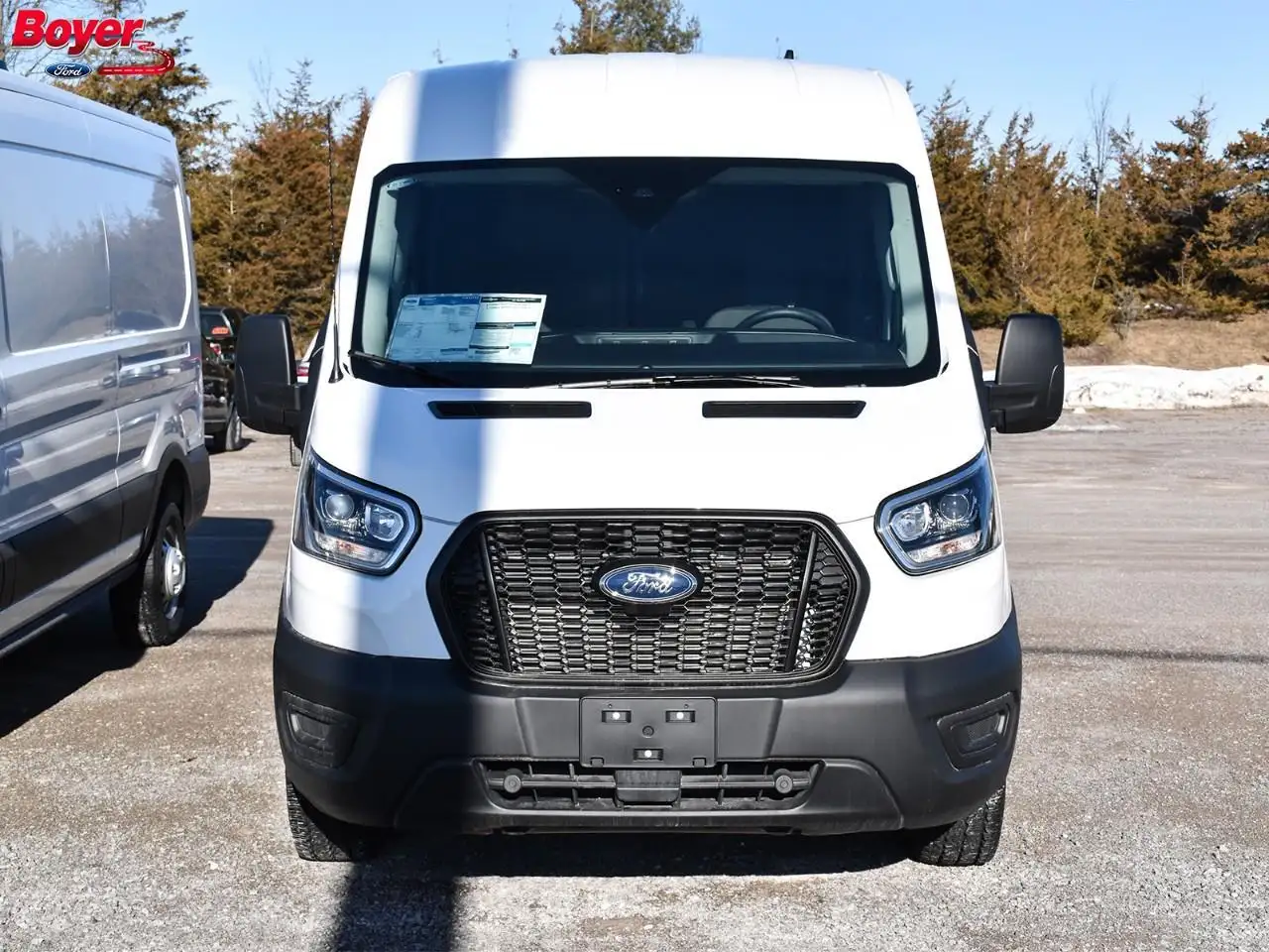 Ford Transit Cargo Van снимка Ford Transit Cargo Van