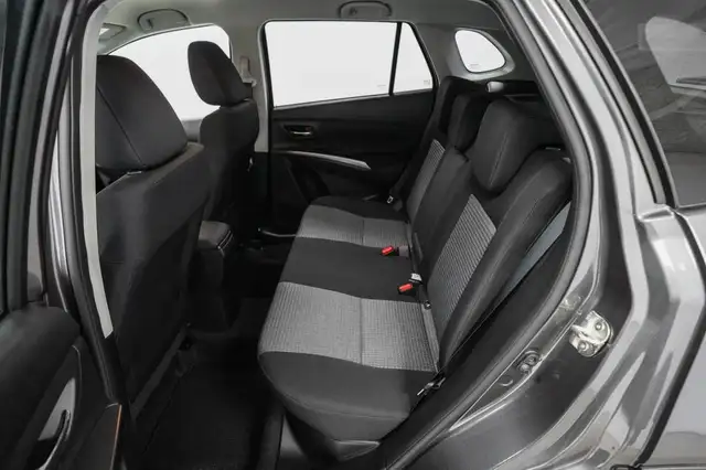 Suzuki S-Cross view 16