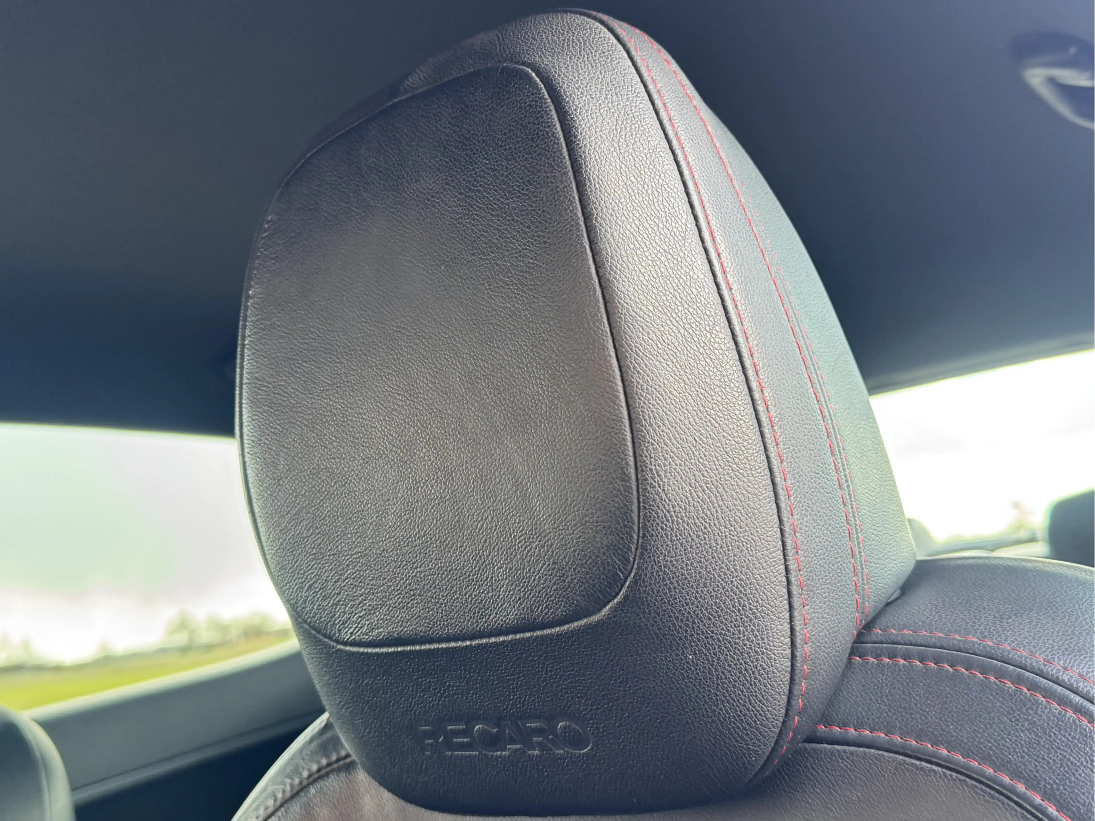 Kia Ceed / cee'd 1.6 GT | NL-AUTO! | DEALER OH! | NAVI! | CAMERA! — photo 27