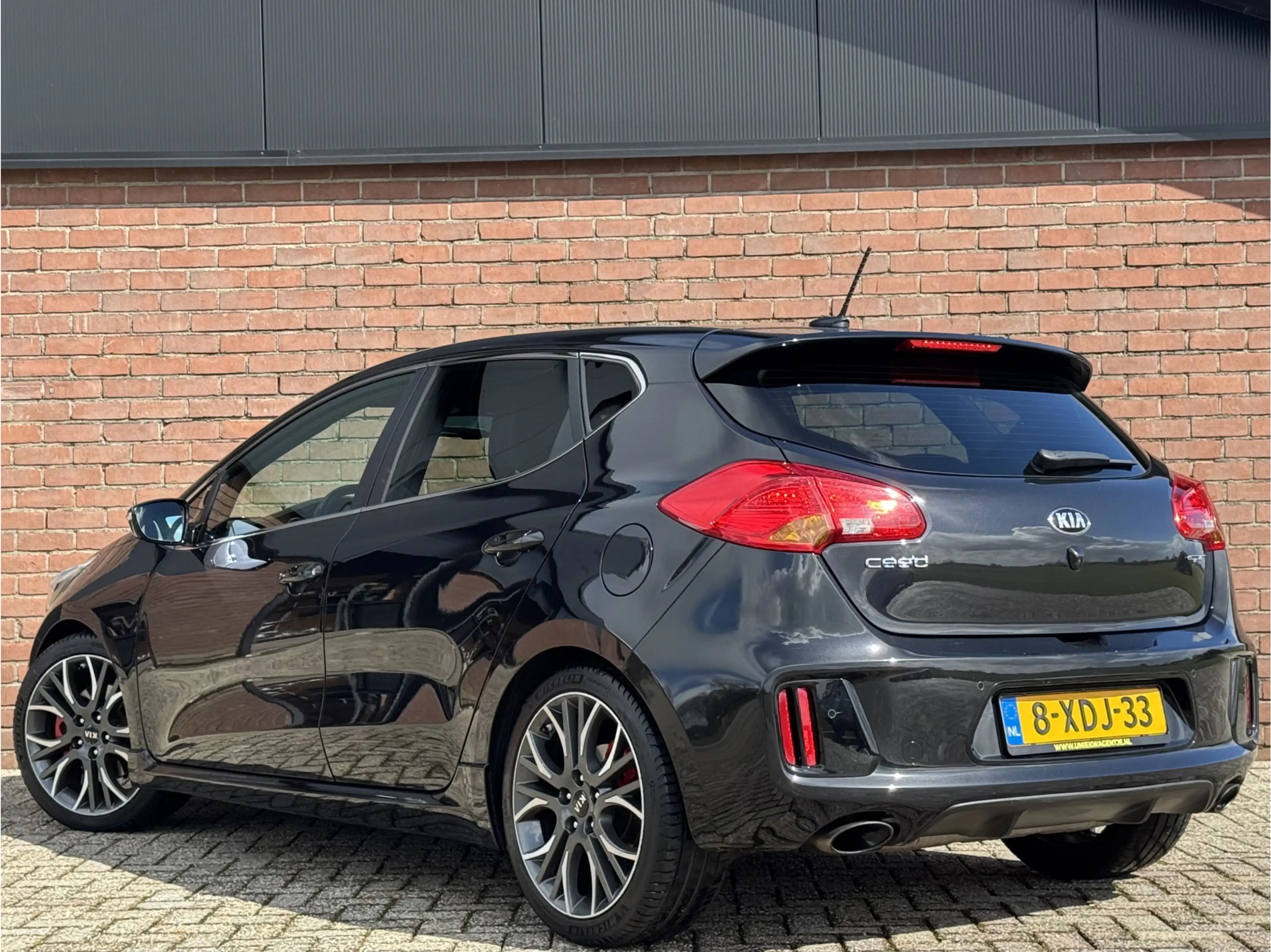 Kia Ceed / cee'd 1.6 GT | NL-AUTO! | DEALER OH! | NAVI! | CAMERA! — photo 5