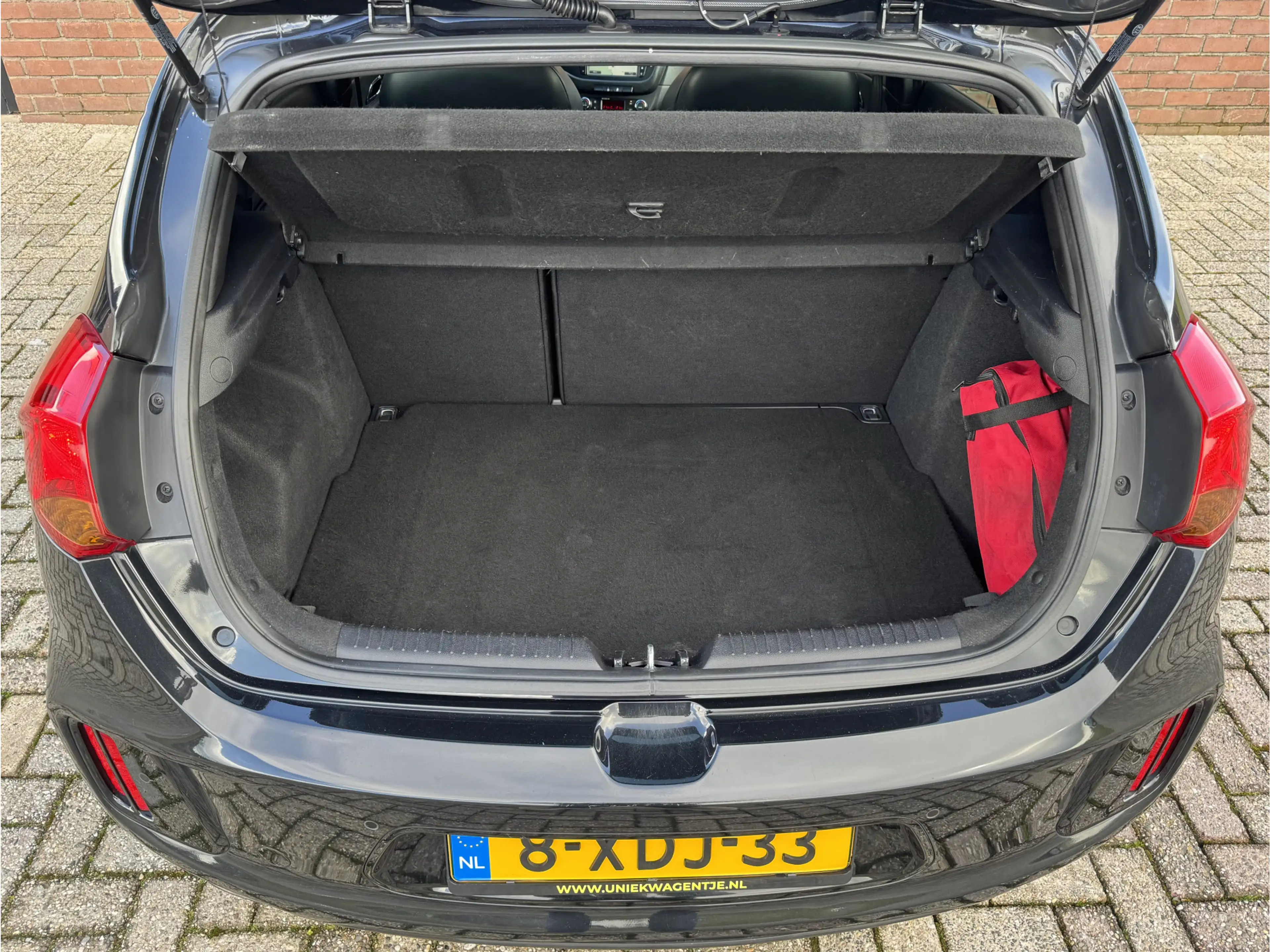 Kia Ceed / cee'd 1.6 GT | NL-AUTO! | DEALER OH! | NAVI! | CAMERA! — photo 31