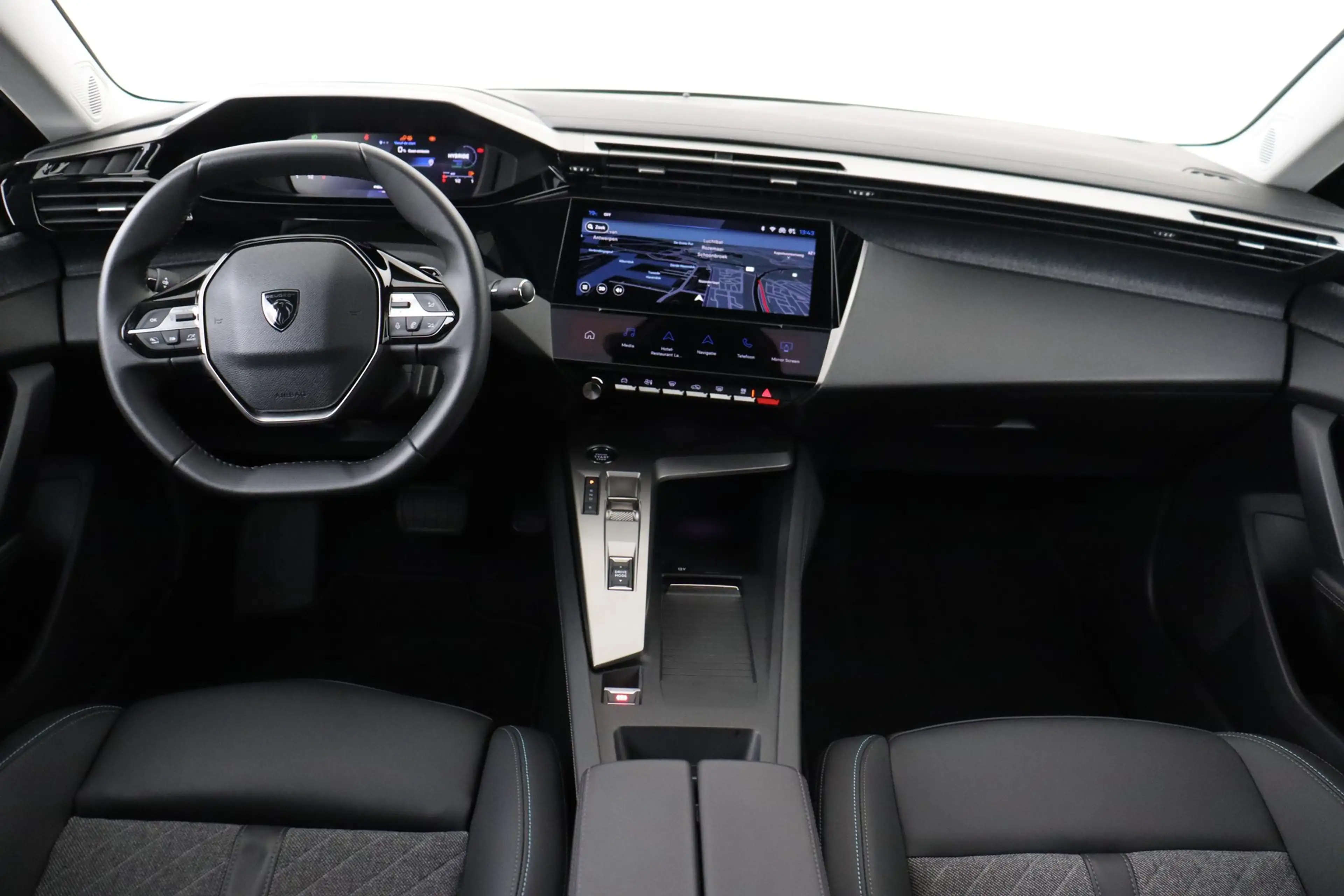 Peugeot 408 1.6 PHEV  EAT8 ALLURE  + A/T + GPS + CARPLAY + CAM — photo 10
