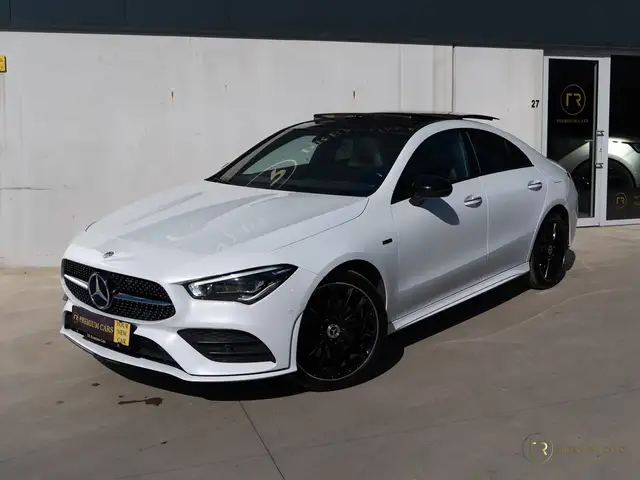 Mercedes-Benz CLA 250 e l AMG Line l Premium+ l Pano