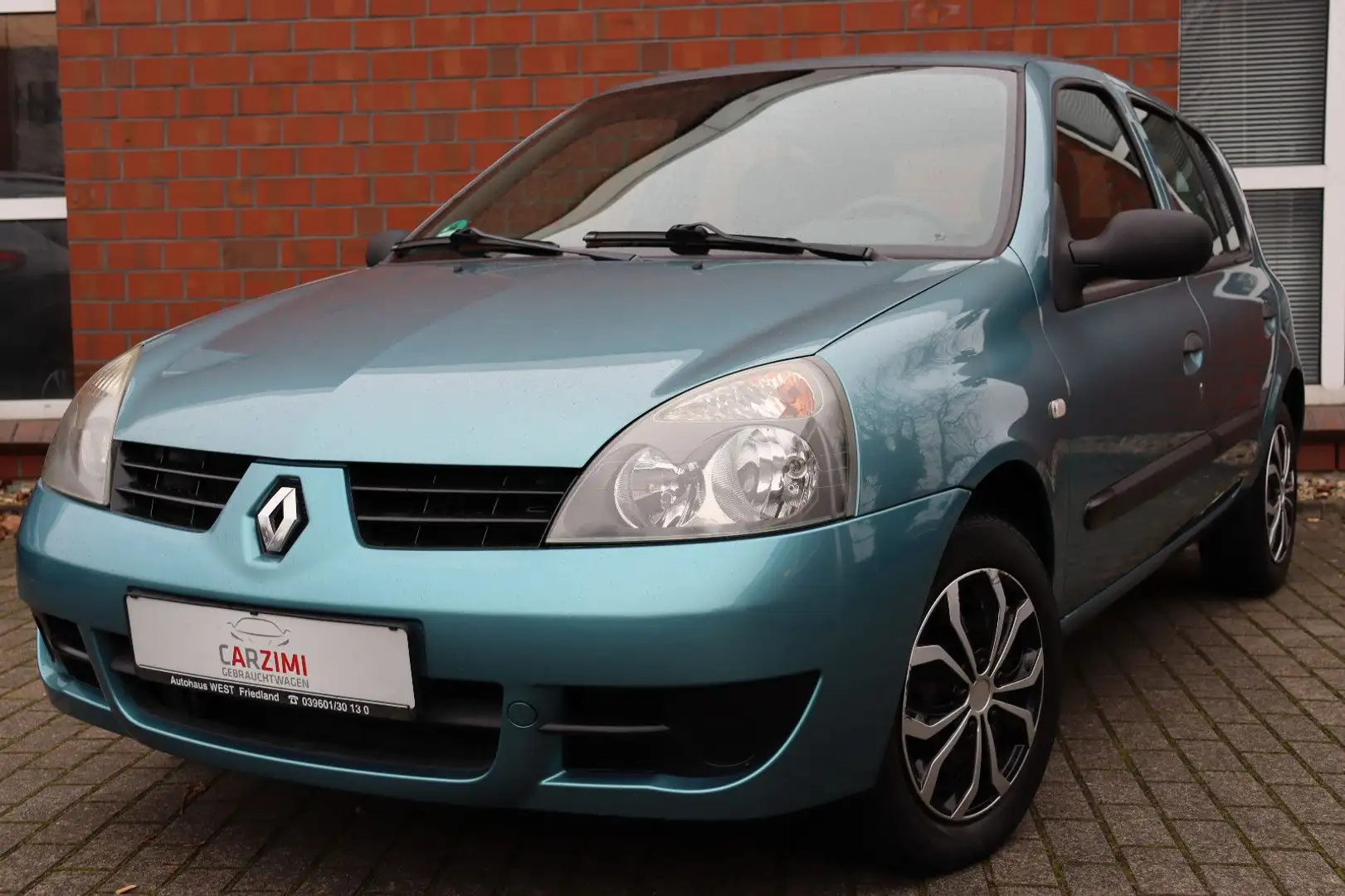 Renault Clio II 1.2 Campus TÜV 04/2027 Blau - 1