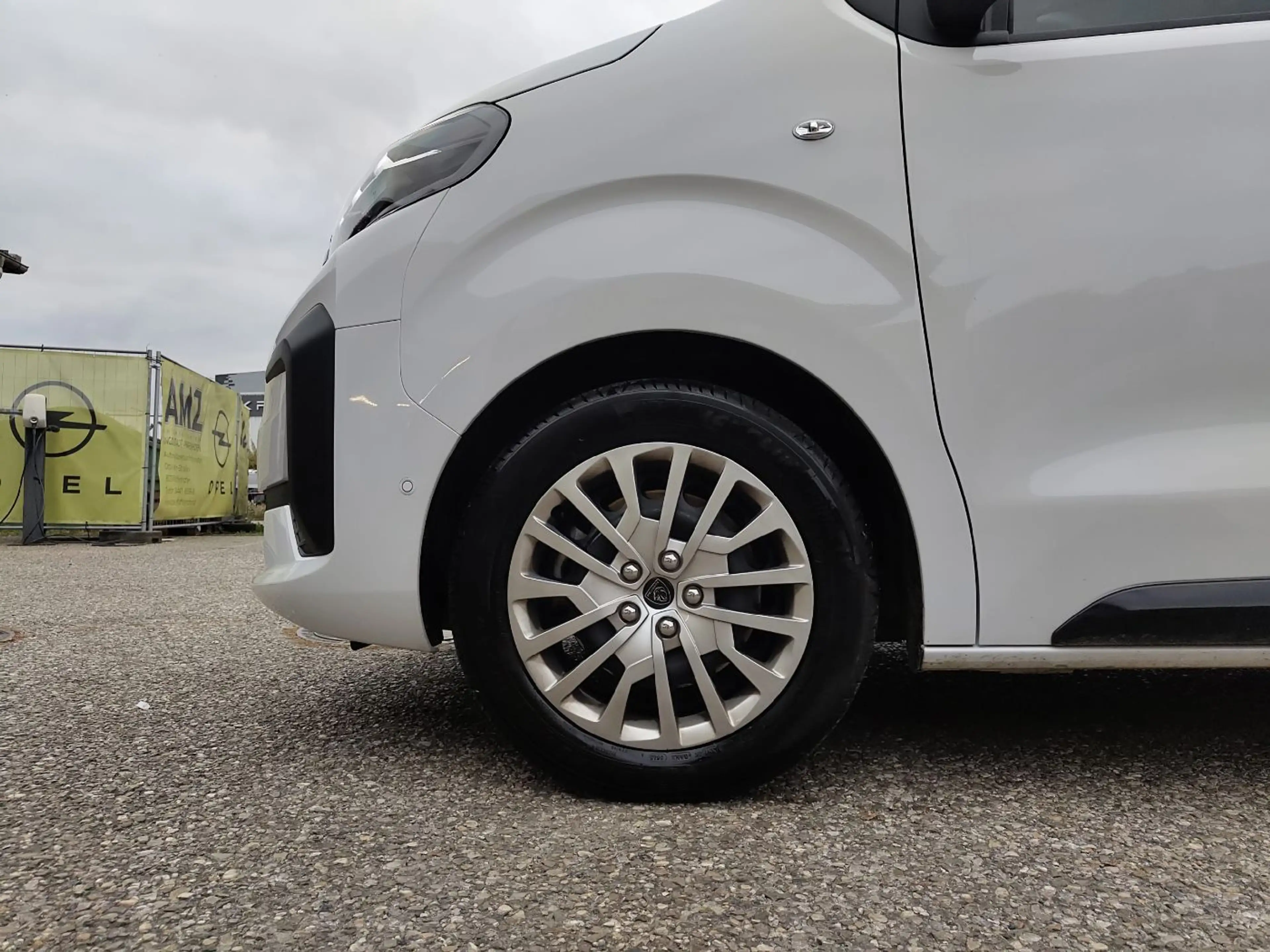 Peugeot Traveller L2 Active 2.2 Diesel 8-Sitzer AHK KAM — photo 6