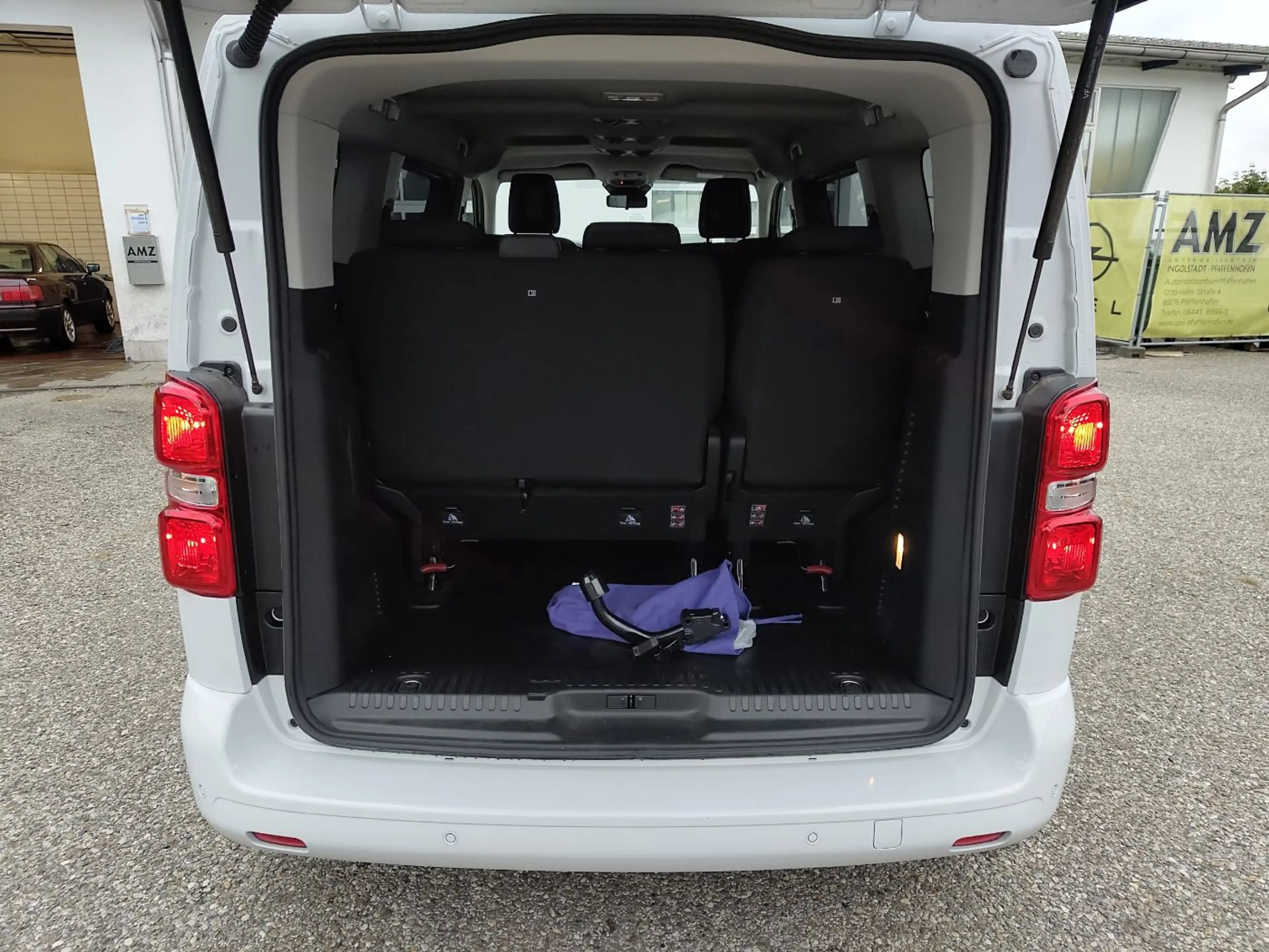 Peugeot Traveller L2 Active 2.2 Diesel 8-Sitzer AHK KAM — photo 11