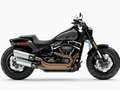 Harley-Davidson Fat Bob Gepflegter Zustand, wenig bewegt Černá - thumbnail 3