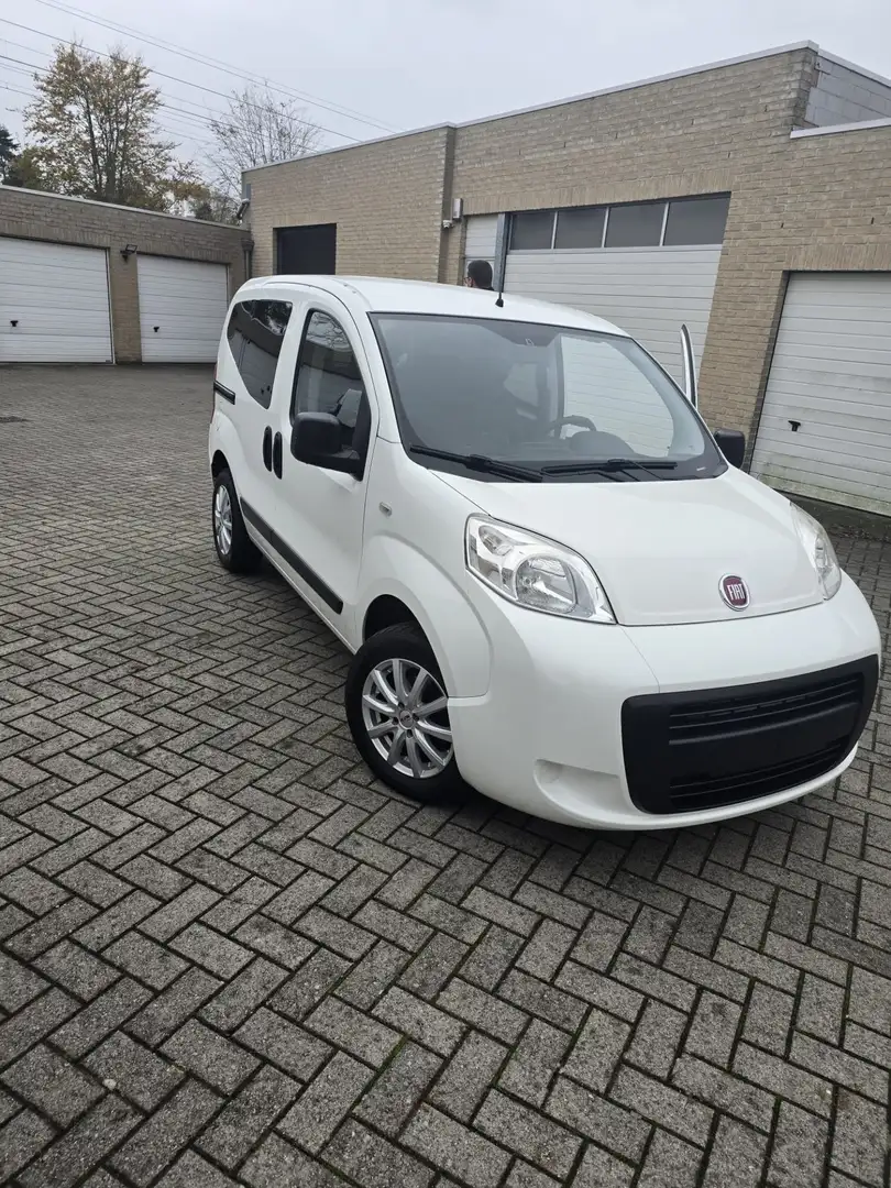 Fiat Qubo 1.4 9V Blanc - 1