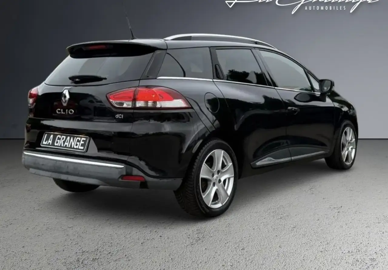 Renault Clio Citadine 5 portes — photo 39