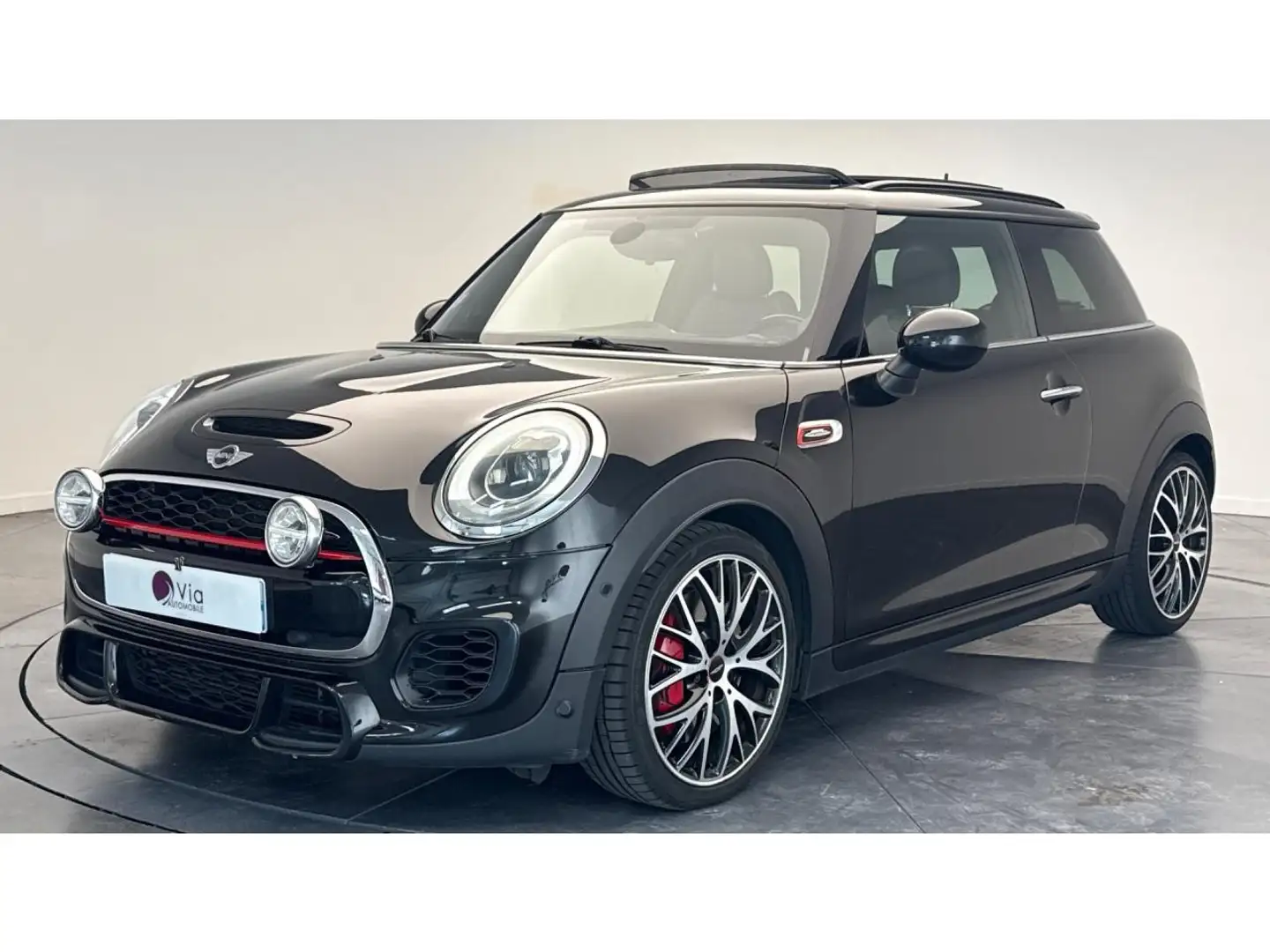 MINI 2.0 231 JCW TOIT OUVRANT Чёрный - 1