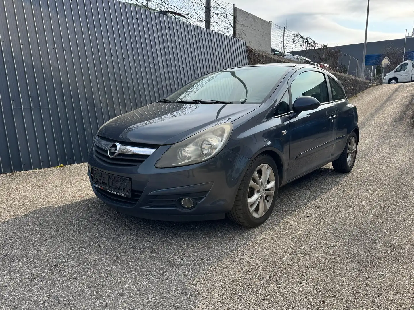 Opel Corsa 1,7 Sport CDTI Blau - 1