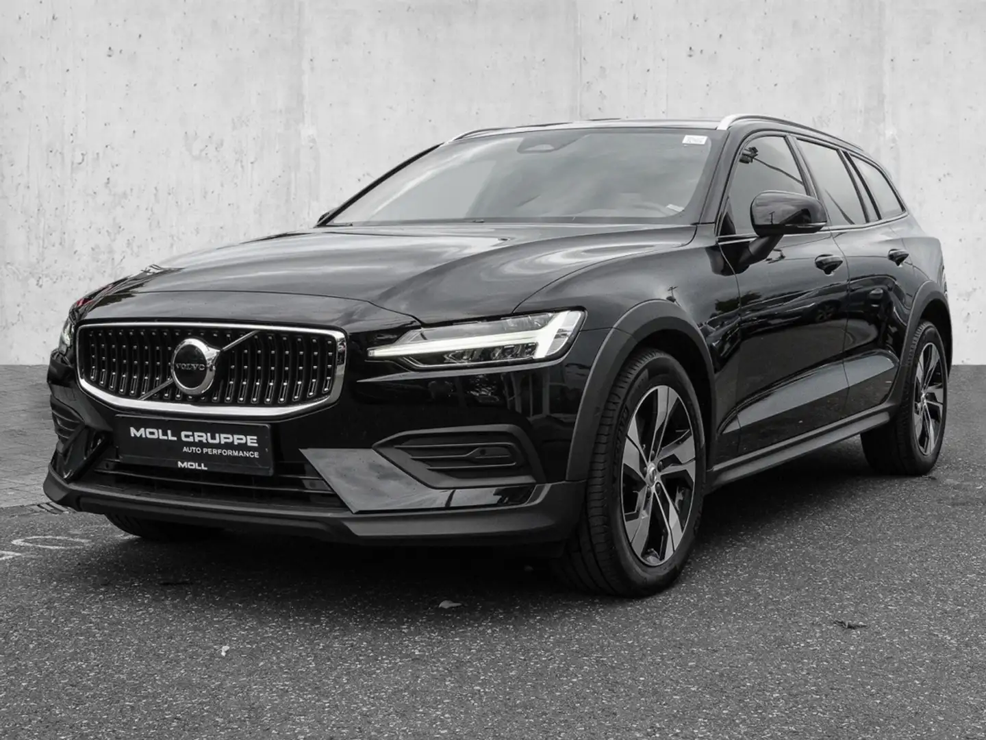 Volvo V60 Cross Country B4 AWD Plus LED Kamera Schwarz - 2