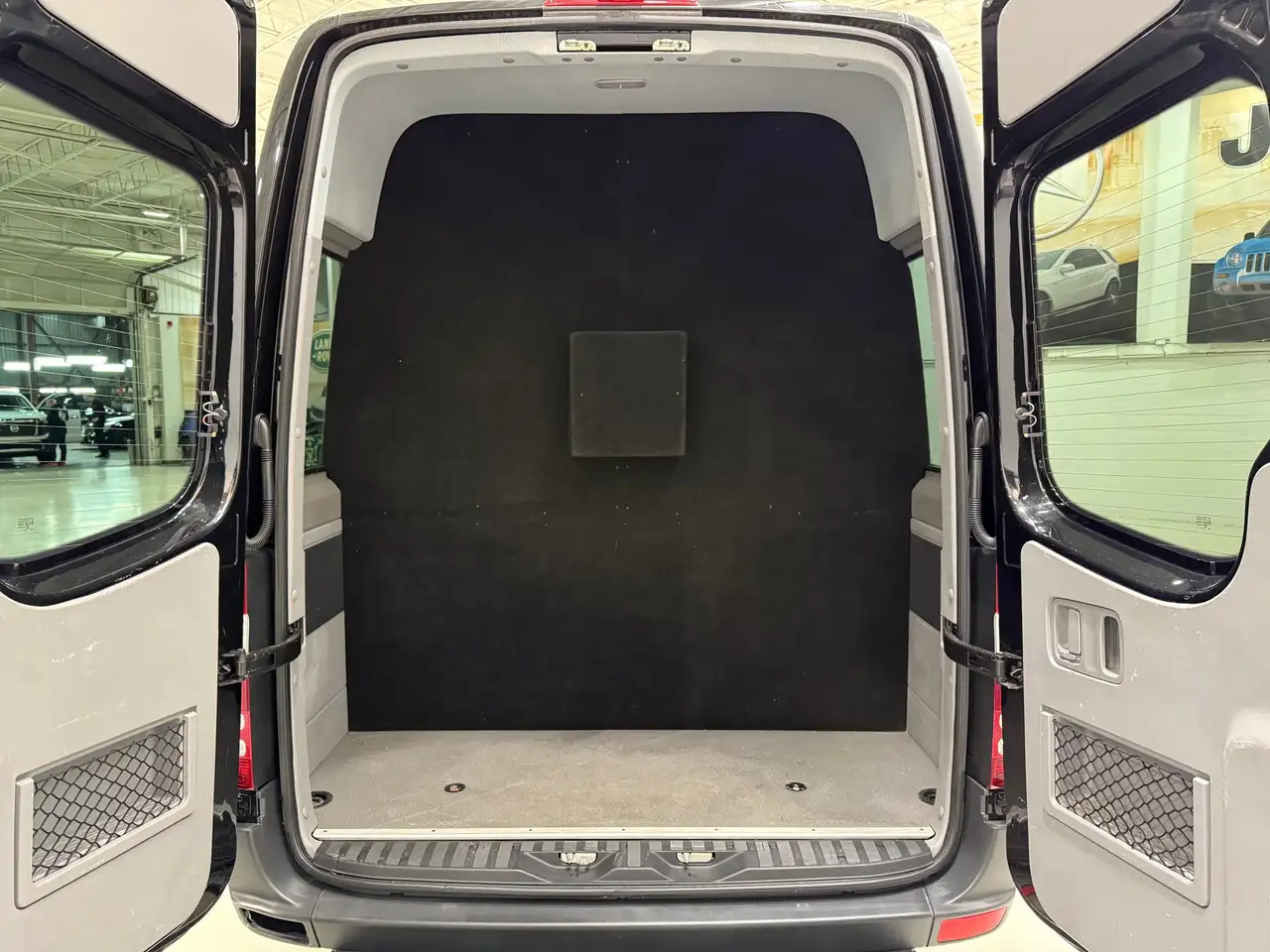 Mercedes-Benz Sprinter снимка Mercedes-Benz Sprinter
