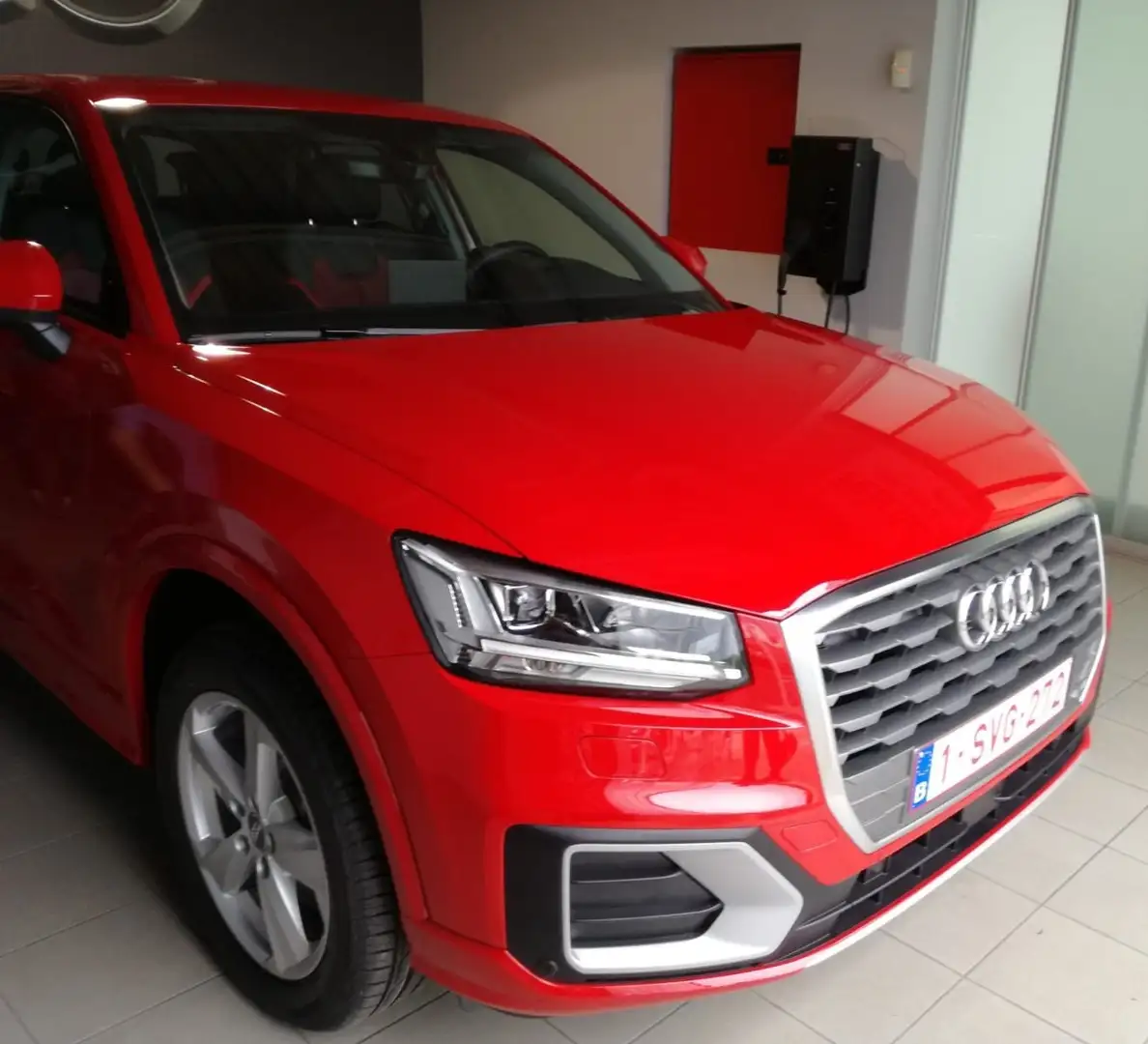 Audi Q2 Q2 1.0 TFSI ultra design Rouge - 2