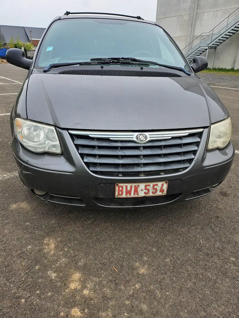Chrysler Grand Voyager 2.5 Turbo CRD 16v Limited Šedá - 1