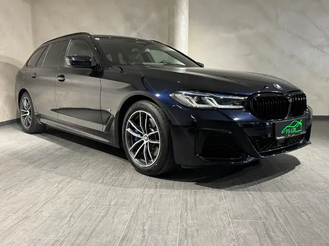 BMW 5 Series view 5