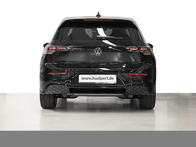 Volkswagen Golf view 4