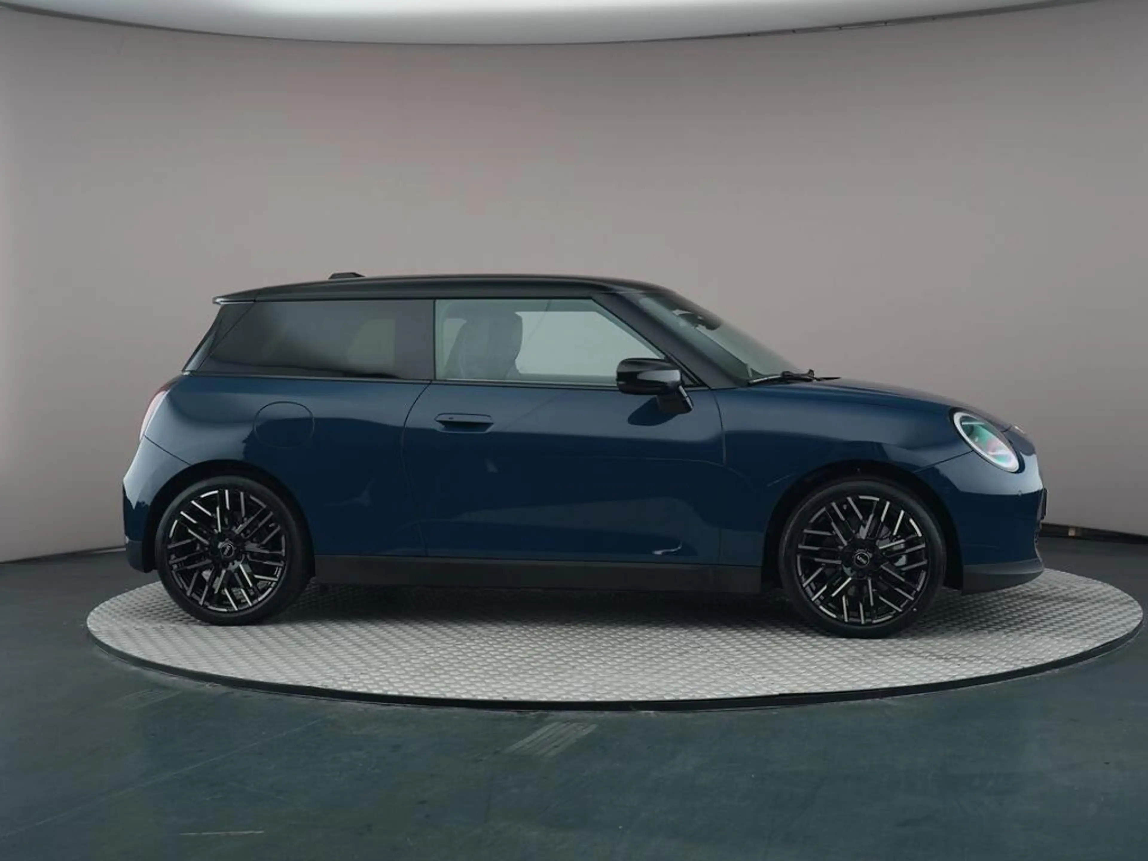 MINI Cooper SE 3-Deurs Favoured M 54.2 kWh — photo 7