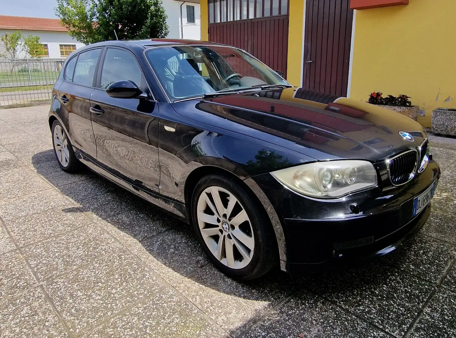 BMW 120 120d 5p Attiva dpf - 1