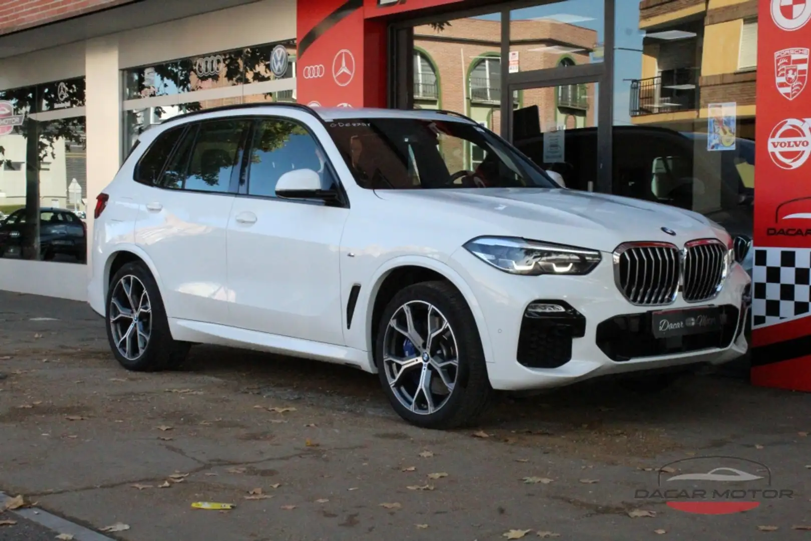 BMW X5 xDrive 40dA Blanc - 1