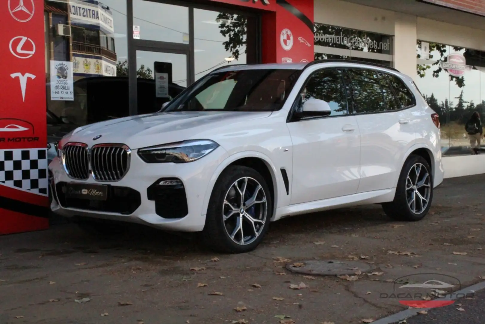 BMW X5 xDrive 40dA Blanc - 2