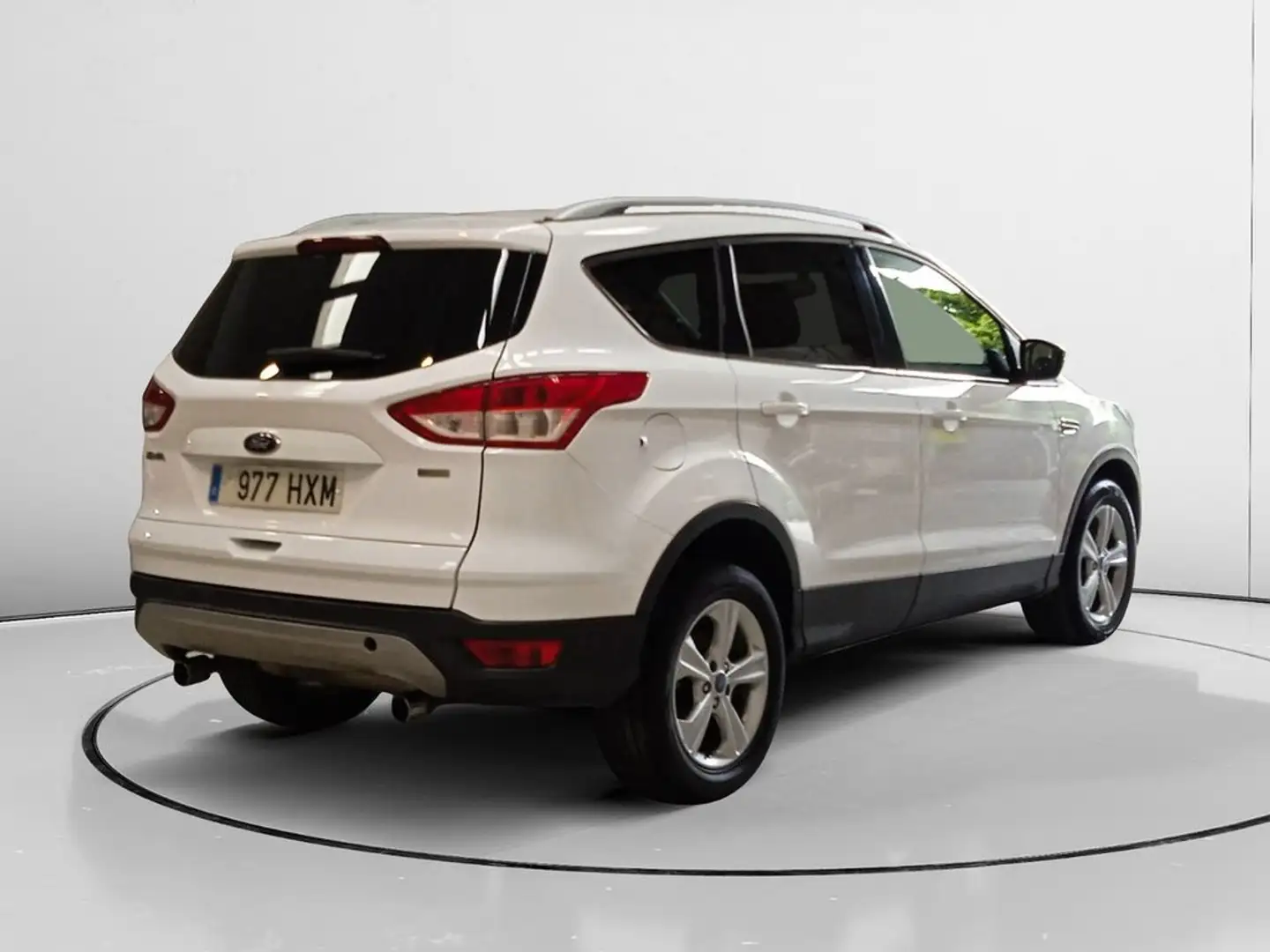Ford Kuga 1.6 EcoB. Auto-S&S Trend 4x2 150 Blanc - 2