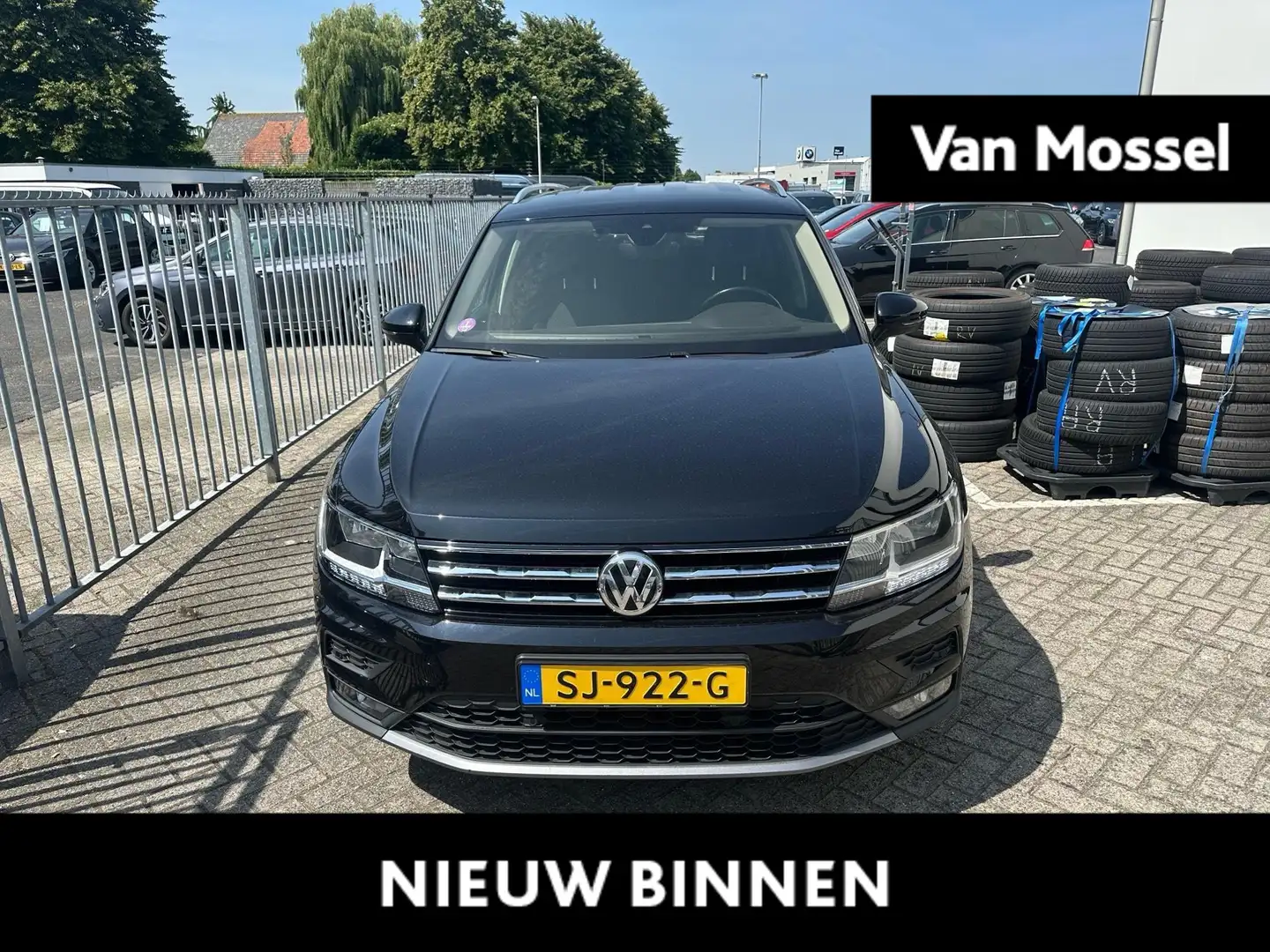 Volkswagen Tiguan Allspace 1.4 TSI Comfortline Business 7p. 150 PK | Apple Ca Noir - 1