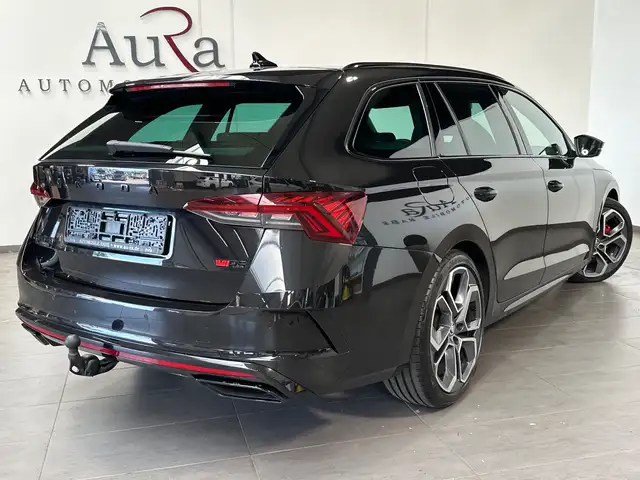 Skoda Octavia view 5